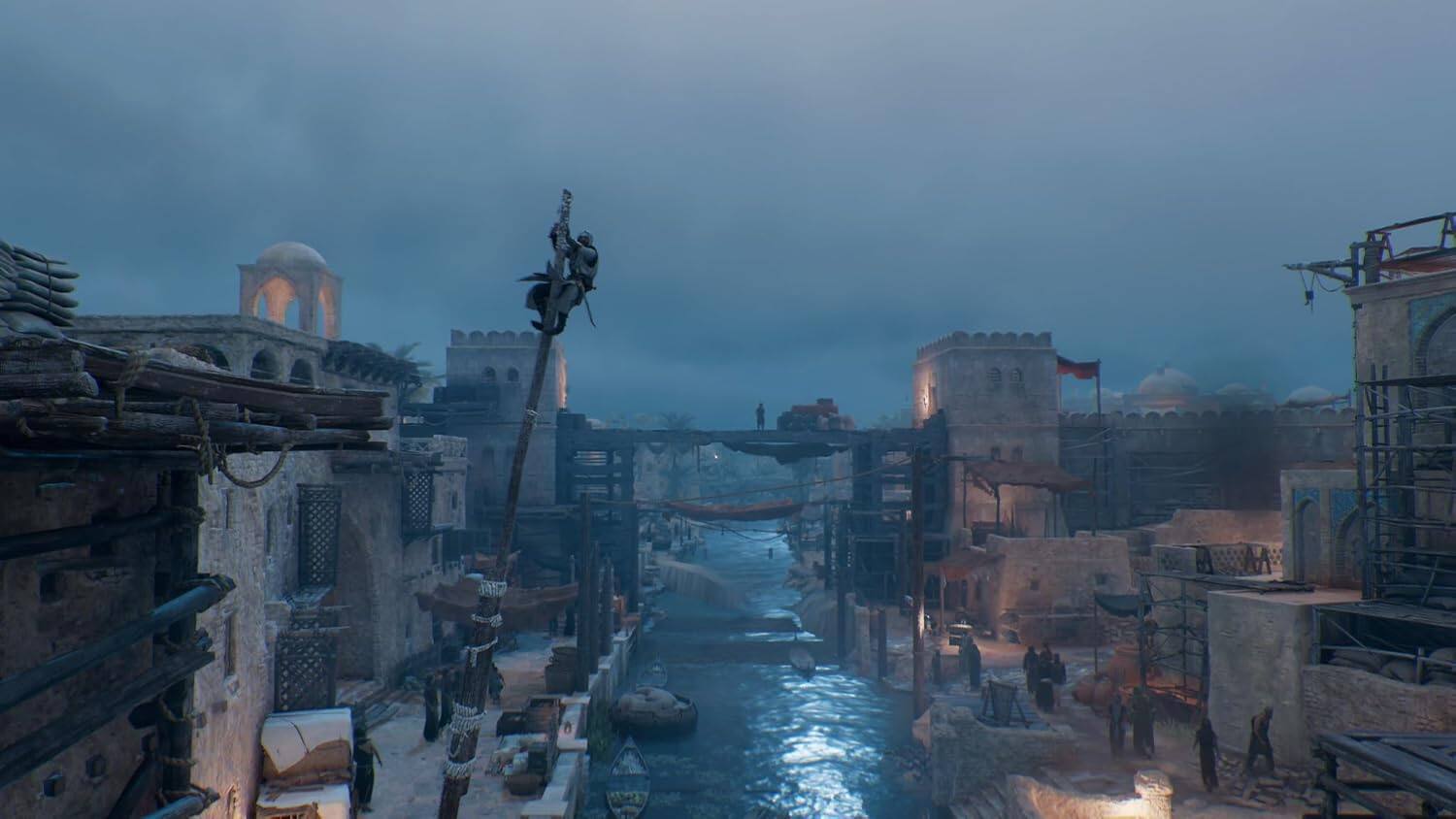 Alt View 3. Ubisoft - Assassin's Creed: Mirage - Deluxe Edition [PlayStation 5].