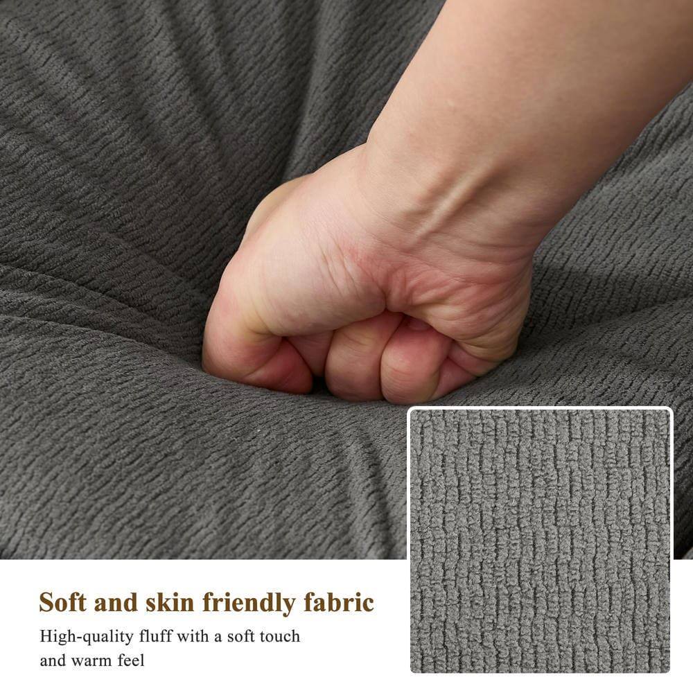 Soft and skin friendly fabric  
High-quality fluff with a soft touch and warm feel
