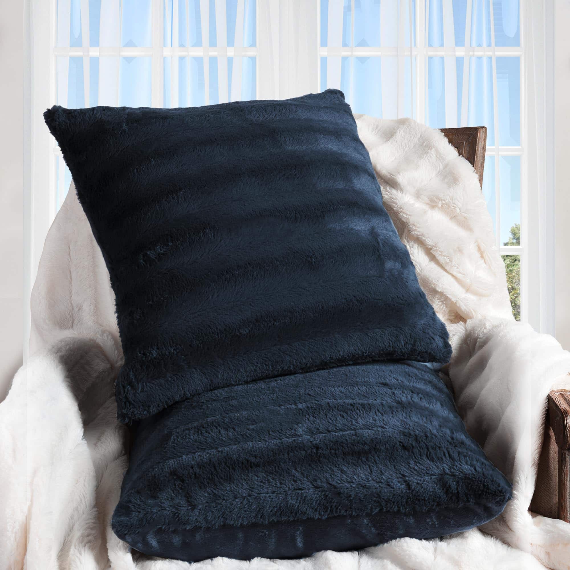 Cheer Collection - Faux Fur Throw Pillows - Decorative Accent Pillows for Couch, Bed, or Living Room - Blue