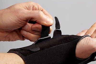 Alt View 1. 3M - FUTURO Reversible Splint Wrist Brace, Adjustable/Gray - Black.
