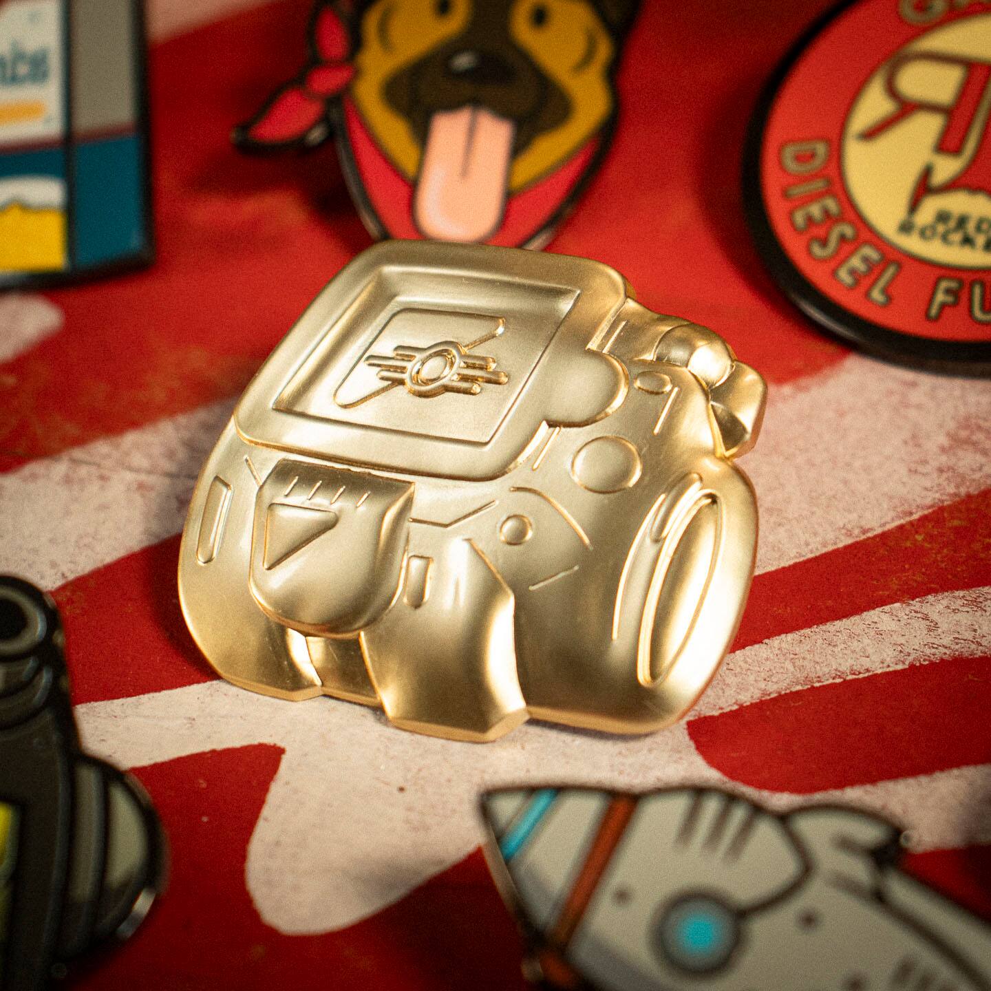 Alt View 17. Fallout - Fallout Mystery 1.5" Pin - Blind Box (1 Pin with Order) - Styles May Vary.