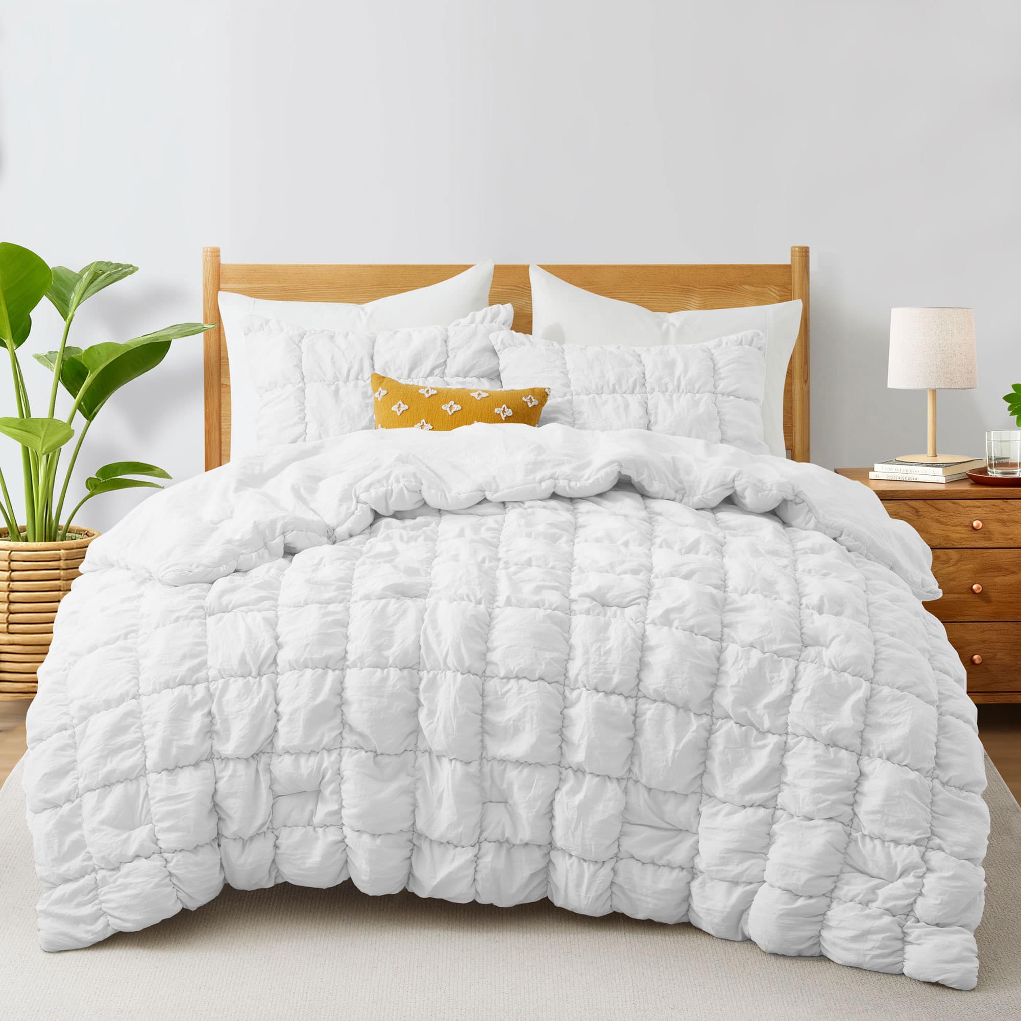 Peace Nest - Modern All Season Puff Comforter Set with Pillowcases, Full/Queen - White