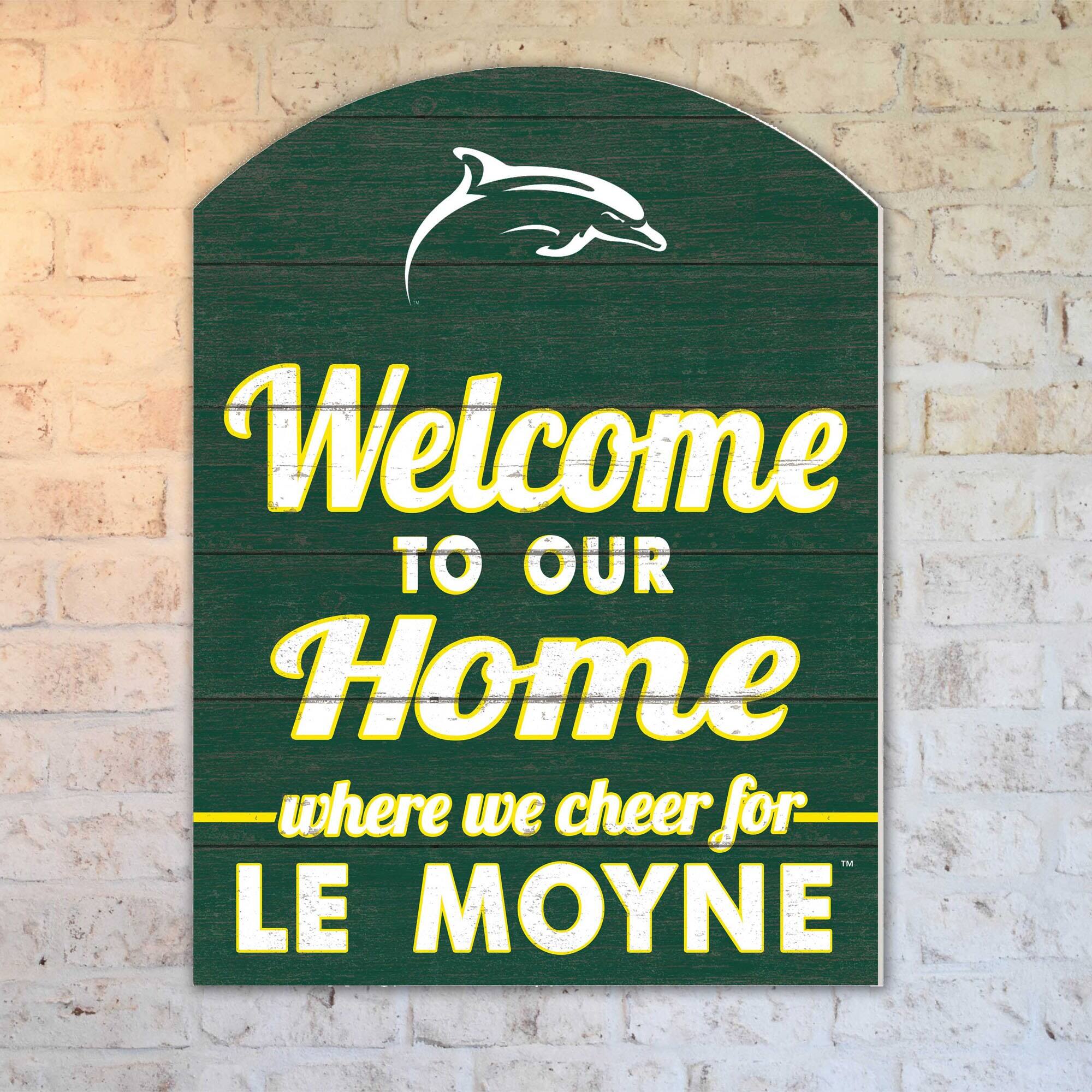 Welcome to our Home where we cheer for LE MOYNE