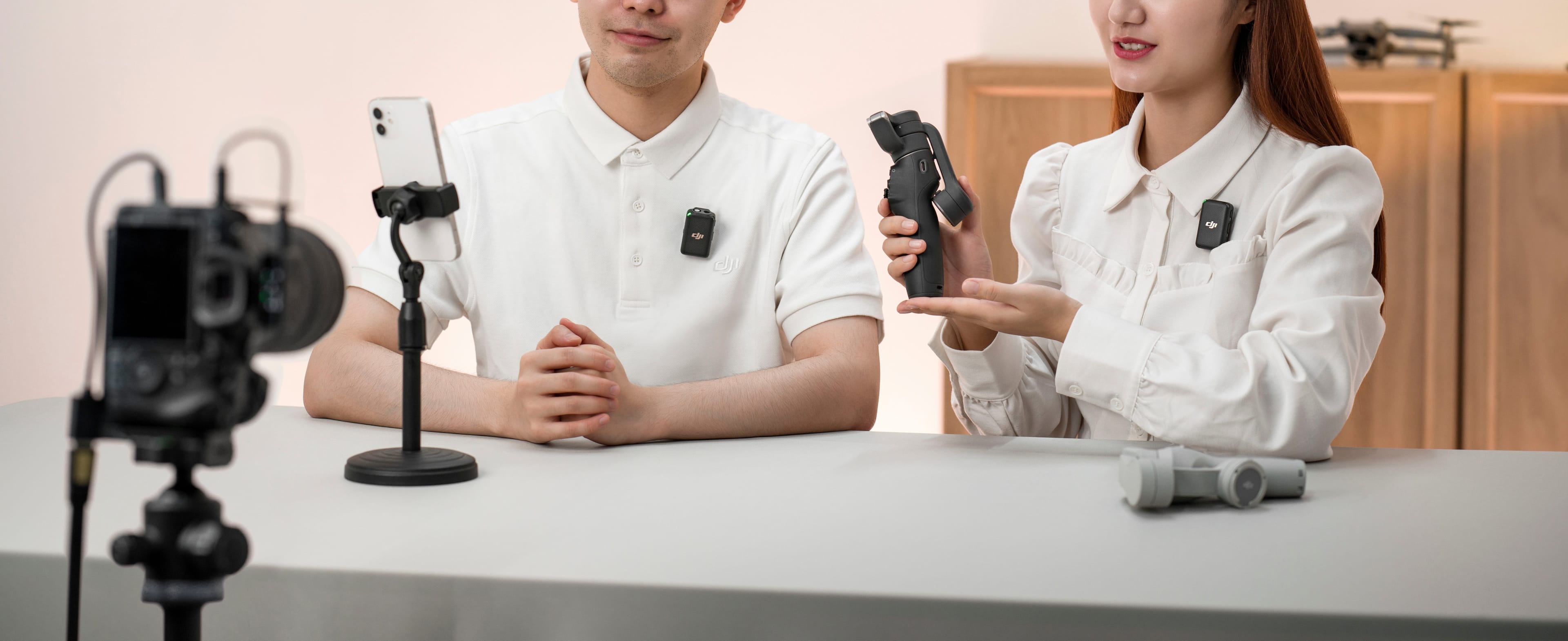 Alt View Zoom 1. DJI - Mic Mini (1 TX + 1 RX) - Black.