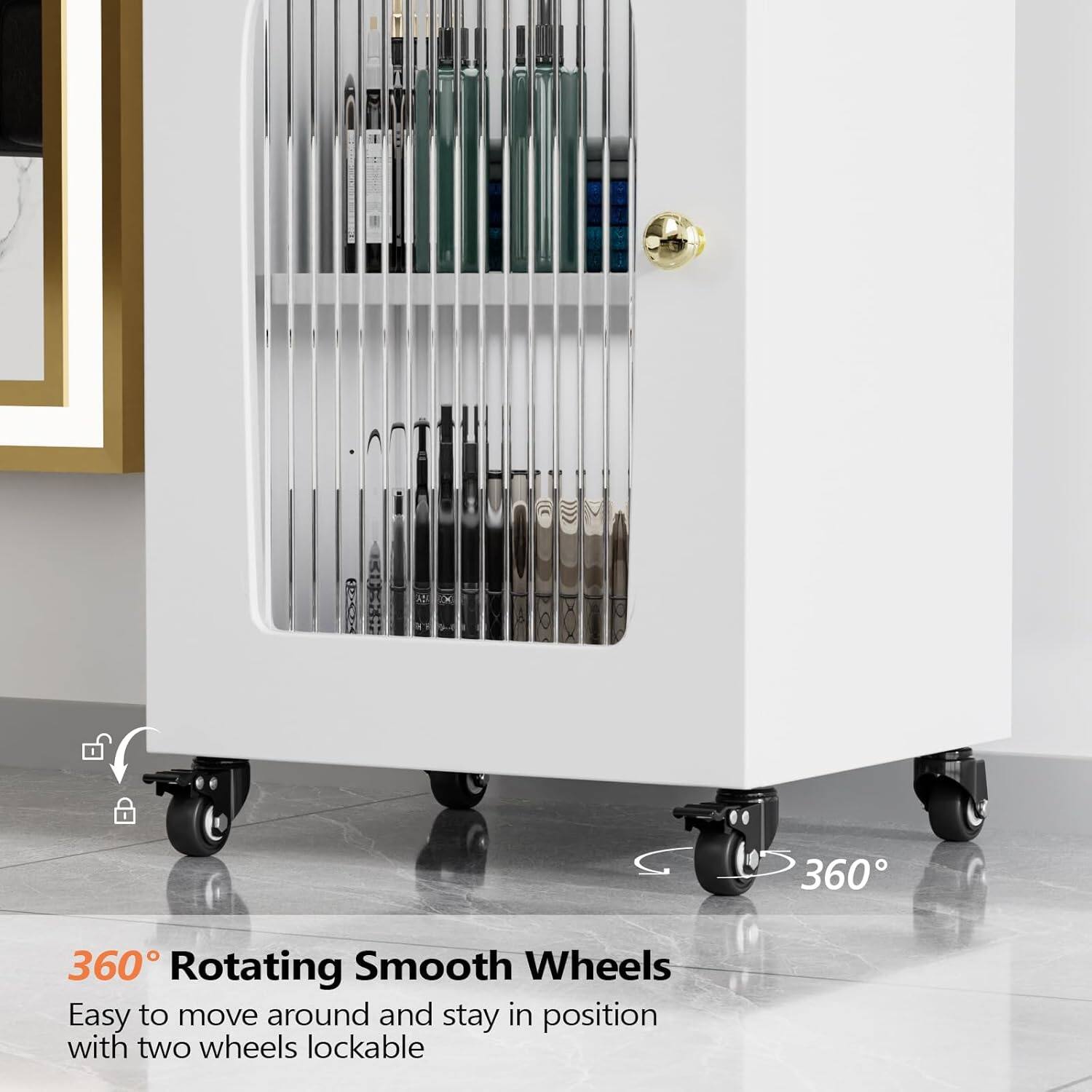 360° Rotating Smooth Wheels  
Easy to move around and stay in position with two wheels lockable