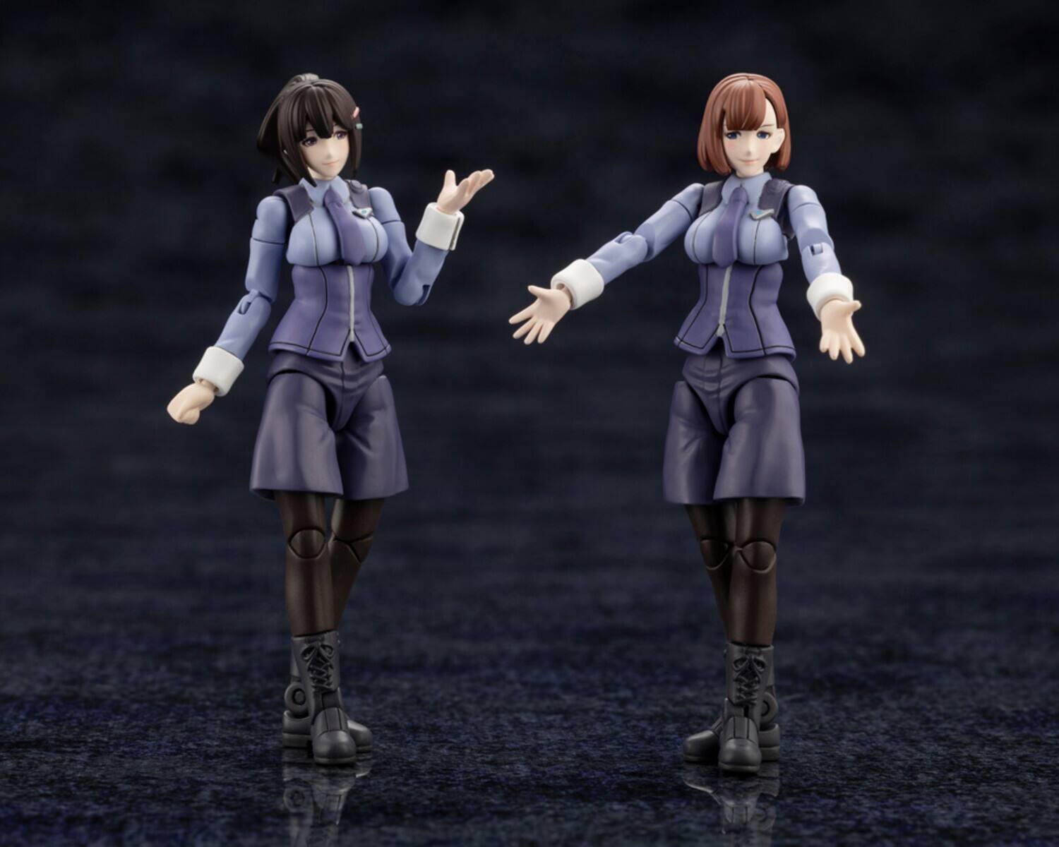 Alt View 1. PopMarket - Kotobukiya - Hexa Gear - Earthcline Biomechanics Operators Model Kit   - COLLECTIBLES - Multicolor.