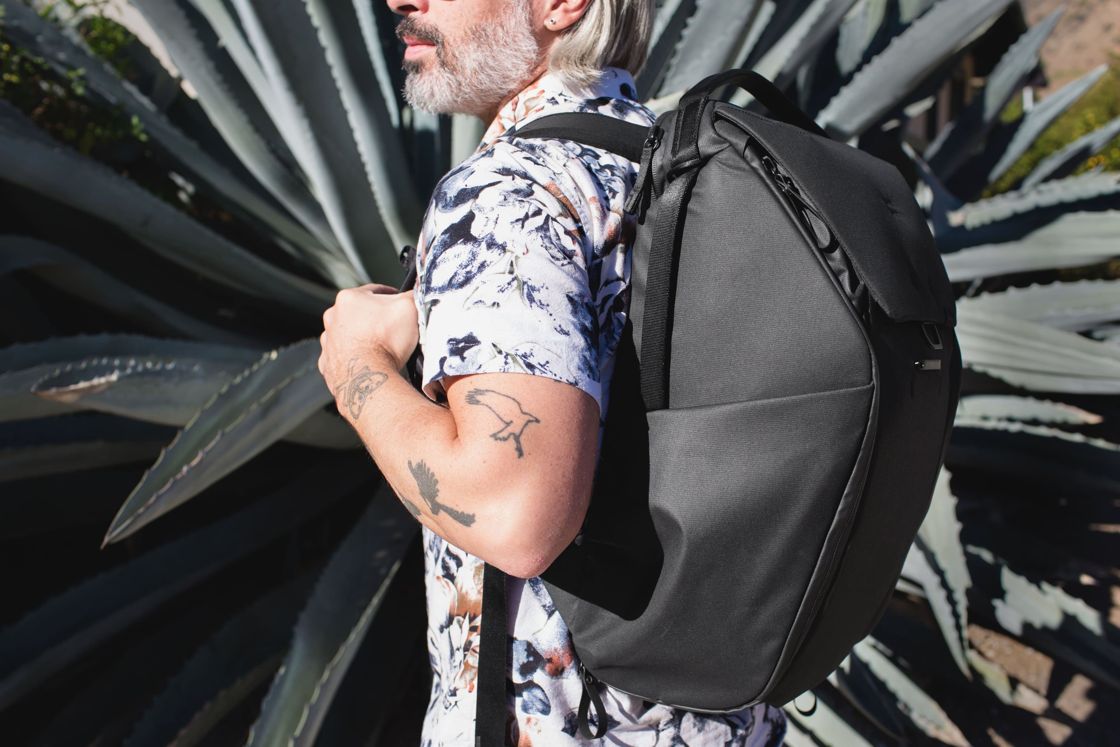 Alt View 14. Peak Design - Everyday Backpack V2 20L - Kelp.