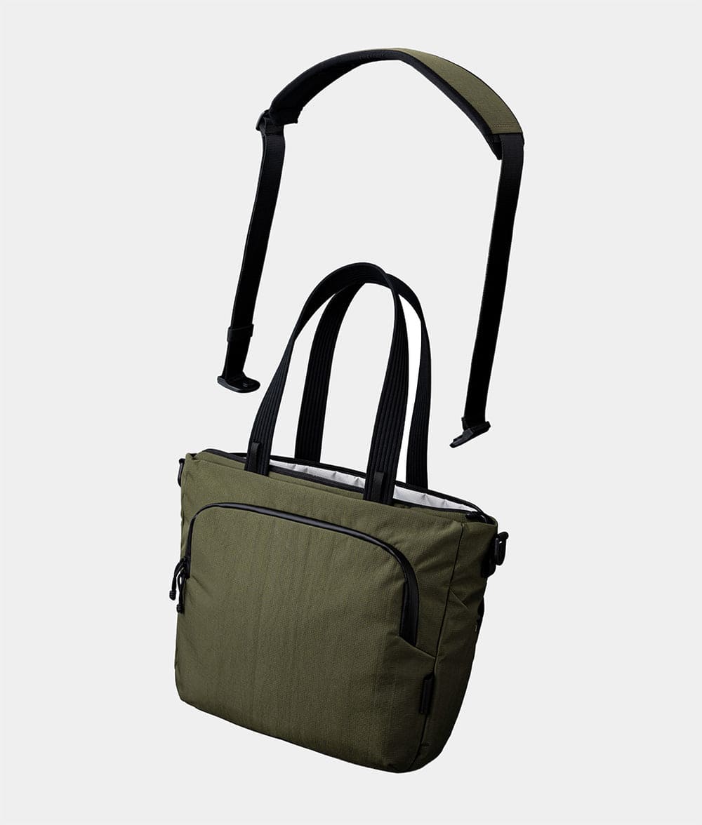 ALPAKA - Bravo Tote V2 Work & Travel Laptop Tote Bag, Fits 16” MacBook Pro + 14” Tablet - Green Axoflux 400D