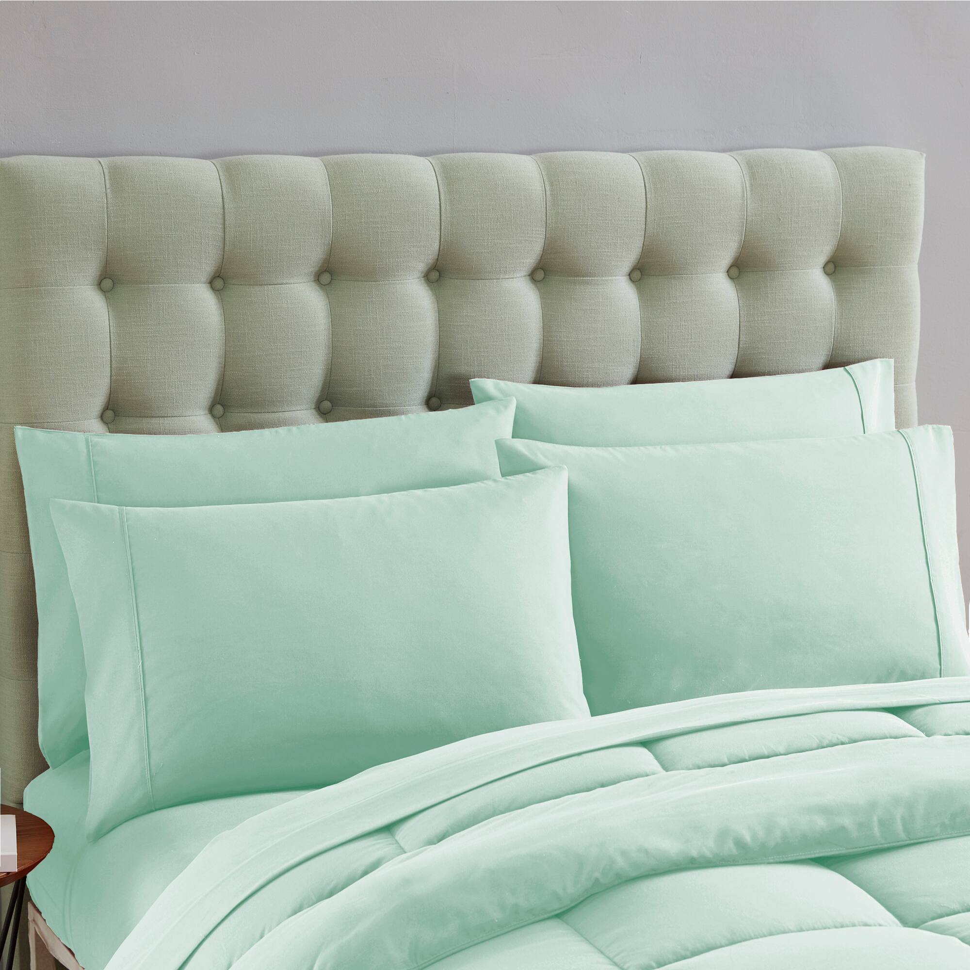 Angle. Sweet Home Collection - All Season Reversible Bed-in-A-Bag Solid Color Comforter & Sheet Set, Twin - Mint.