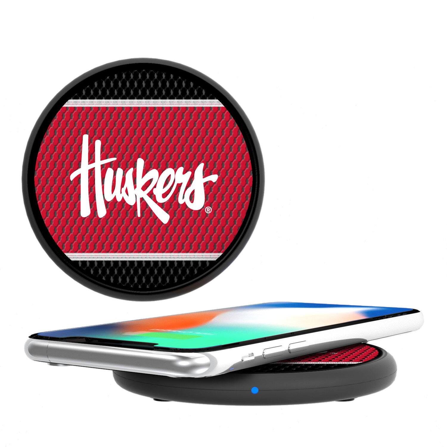 Keyscaper - Nebraska Huskers Wireless Charging Pad - Multicolor