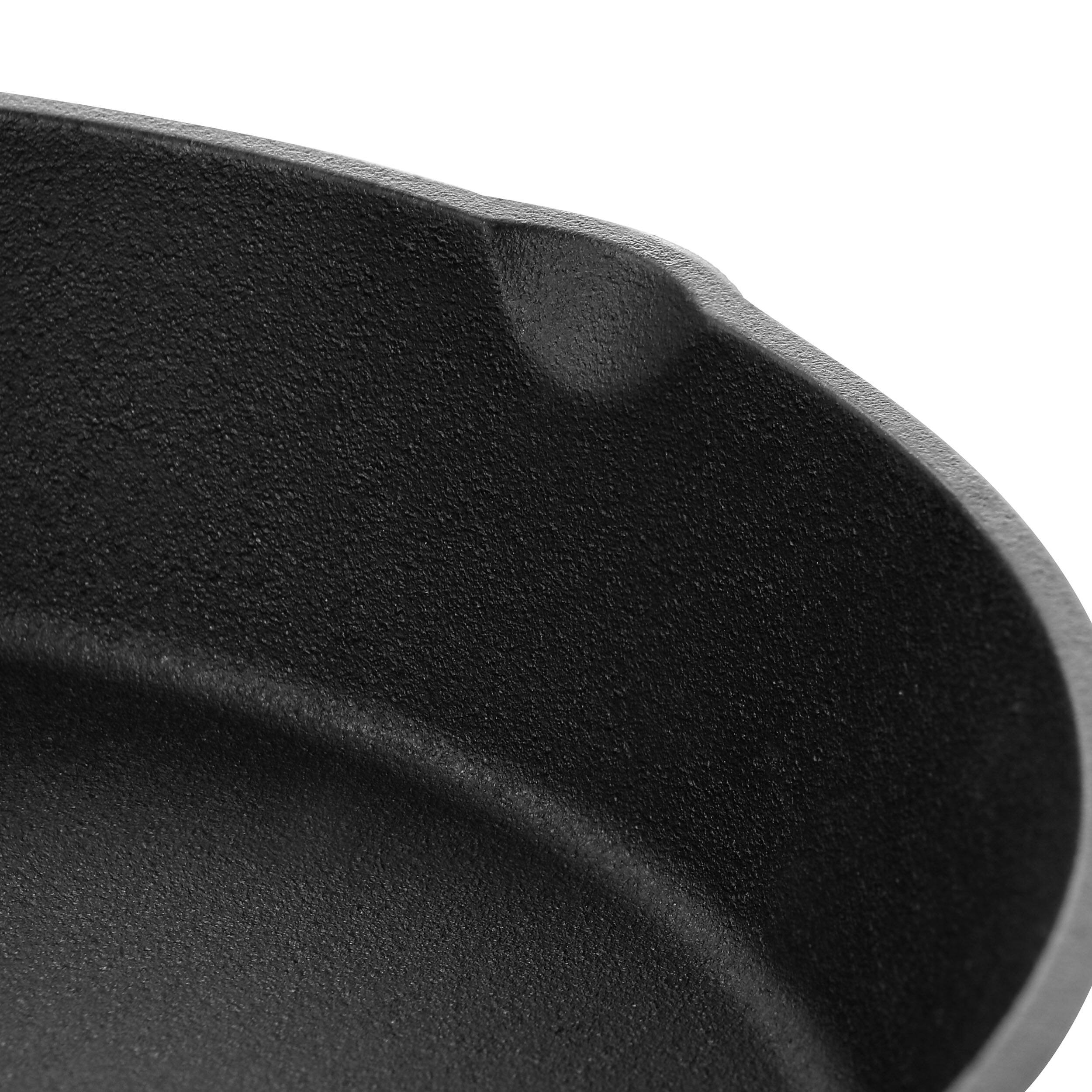 Alt View 4. MegaChef - MegaChef 10 Inch Round Preseasoned Cast Iron Frying Pan with Handle in Black - Black.