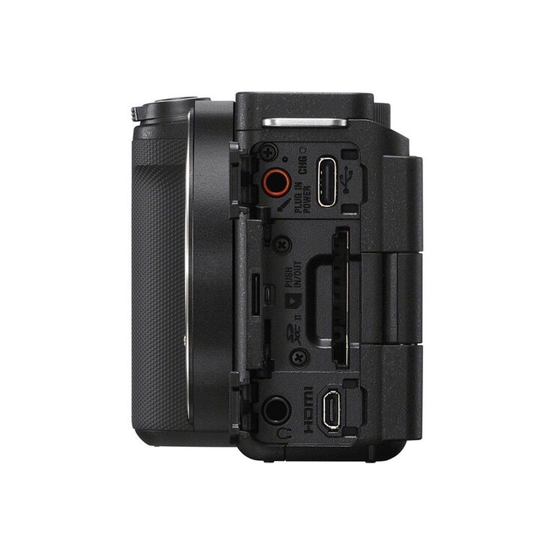 + CHG IN PLUG POWER  
x PUSH IN/OUT  
DCI  
HDMI  
MIC IN  
USB C