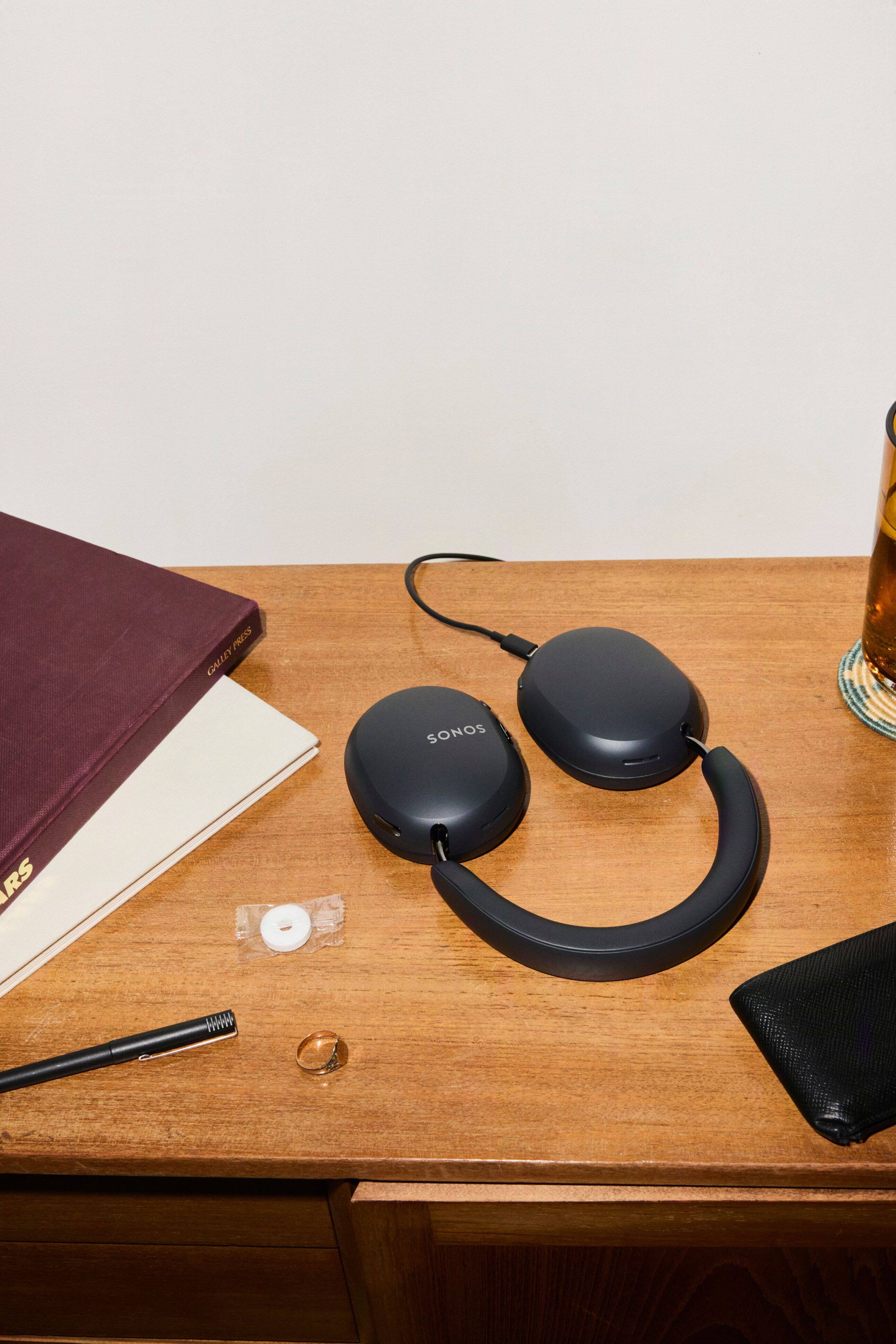 PRESS GALLERY  
SONOS  
RS