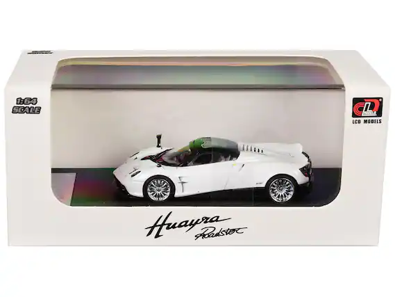 1:64 SCALE
LCD MODELS
Huayra Roadster