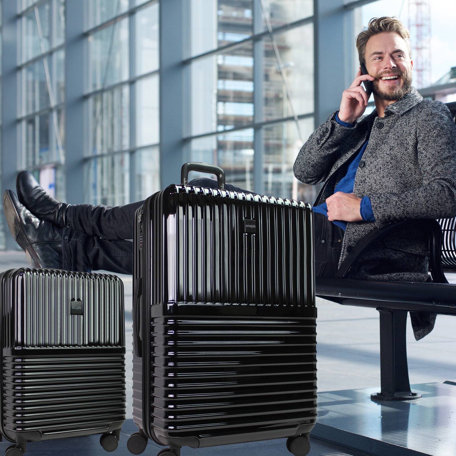 Angle. World Traveler - Tonal 2-Piece Lightweight Polycarbonate Hardside Expandable Spinner Luggage Set with TSA Lock (20" & 28") - Onyx.