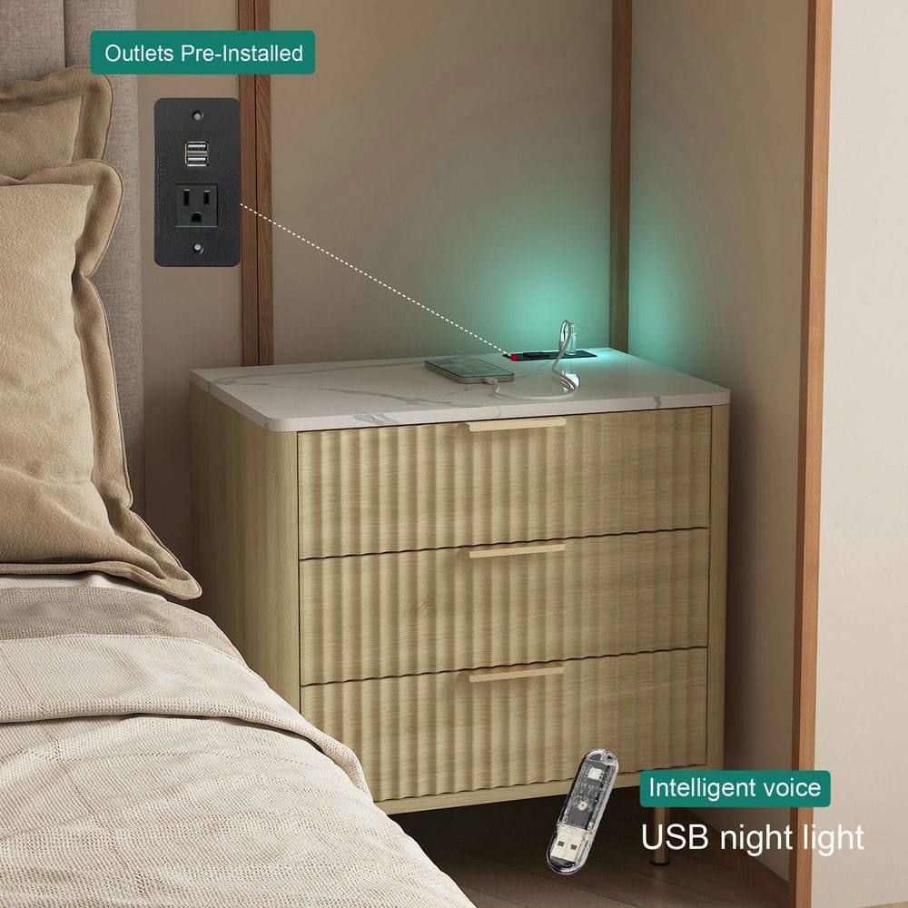Outlets Pre-Installed

Intelligent voice USB night light