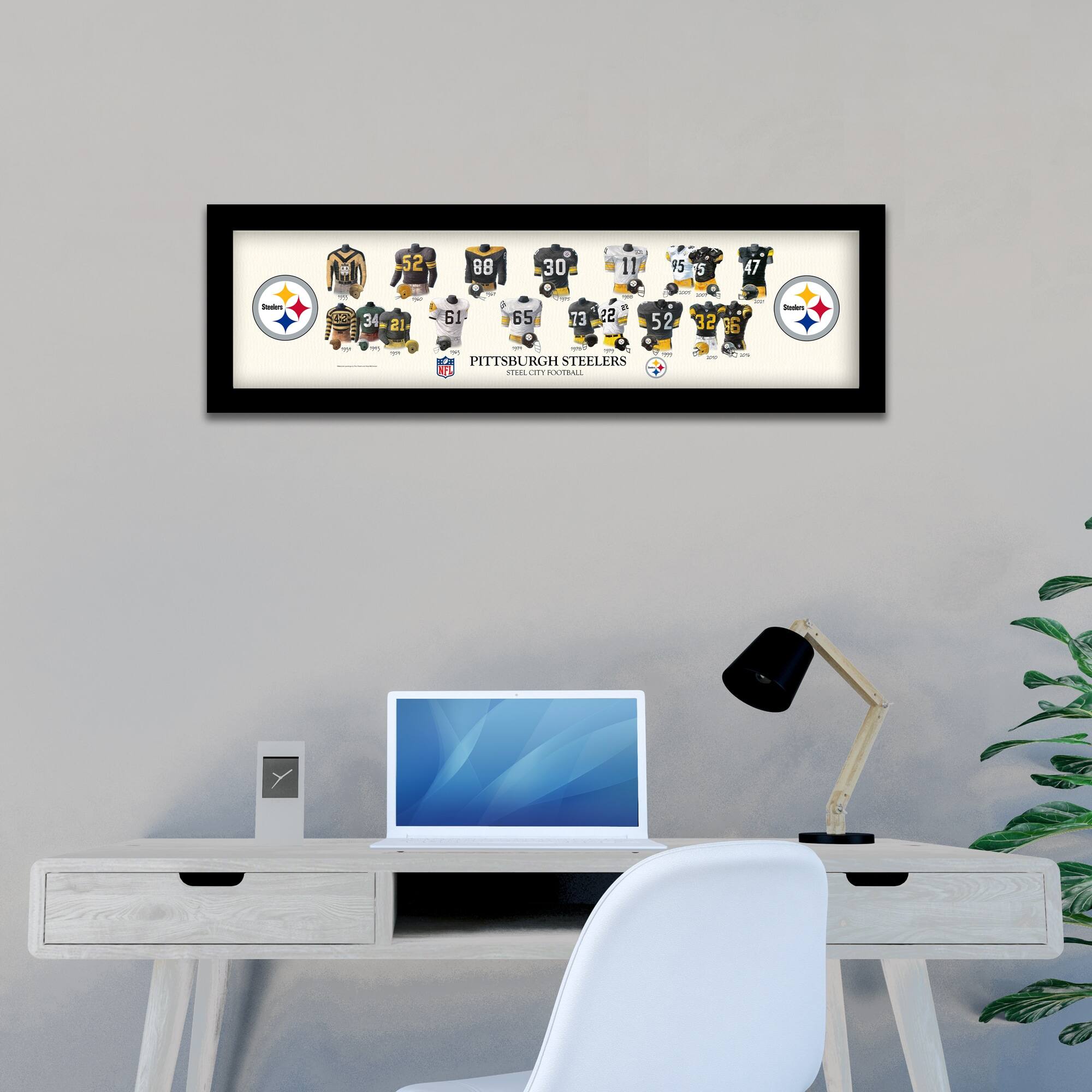 52 88 30 11 . 95 5 - 47 - 2 34 21 61 65 73 22 52 32 6 - esters - - 1  PITTSBURGH STEELERS 2 .T.N CTE OUTBALL - I -