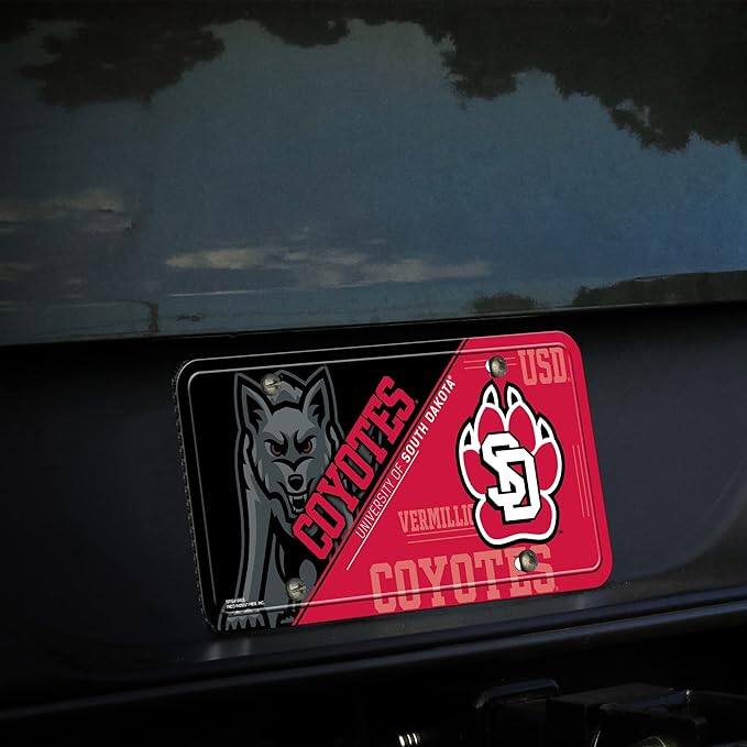 USD  
University of South Dakota  
Vermillion  
Coyotes