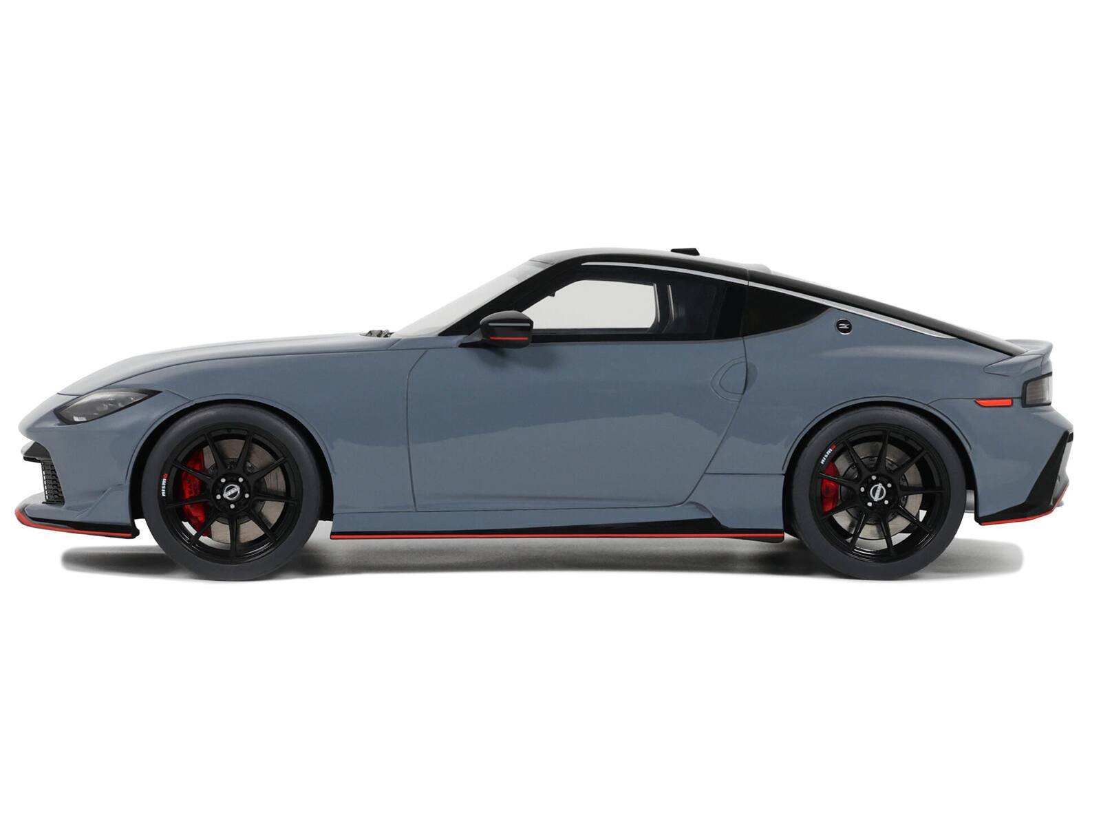 Back. GT Spirit - 2024 Nissan Z Nismo Gray with Black Top 1/18 Model Car by GT Spirit - Gray with Black.
