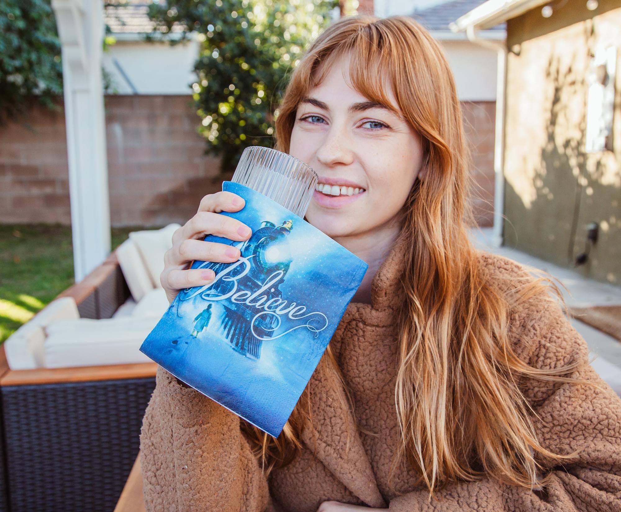 Alt View 2. Silver Buffalo - The Polar Express Train Arrival "Believe" 16-Piece Paper Napkins Set - Blue.