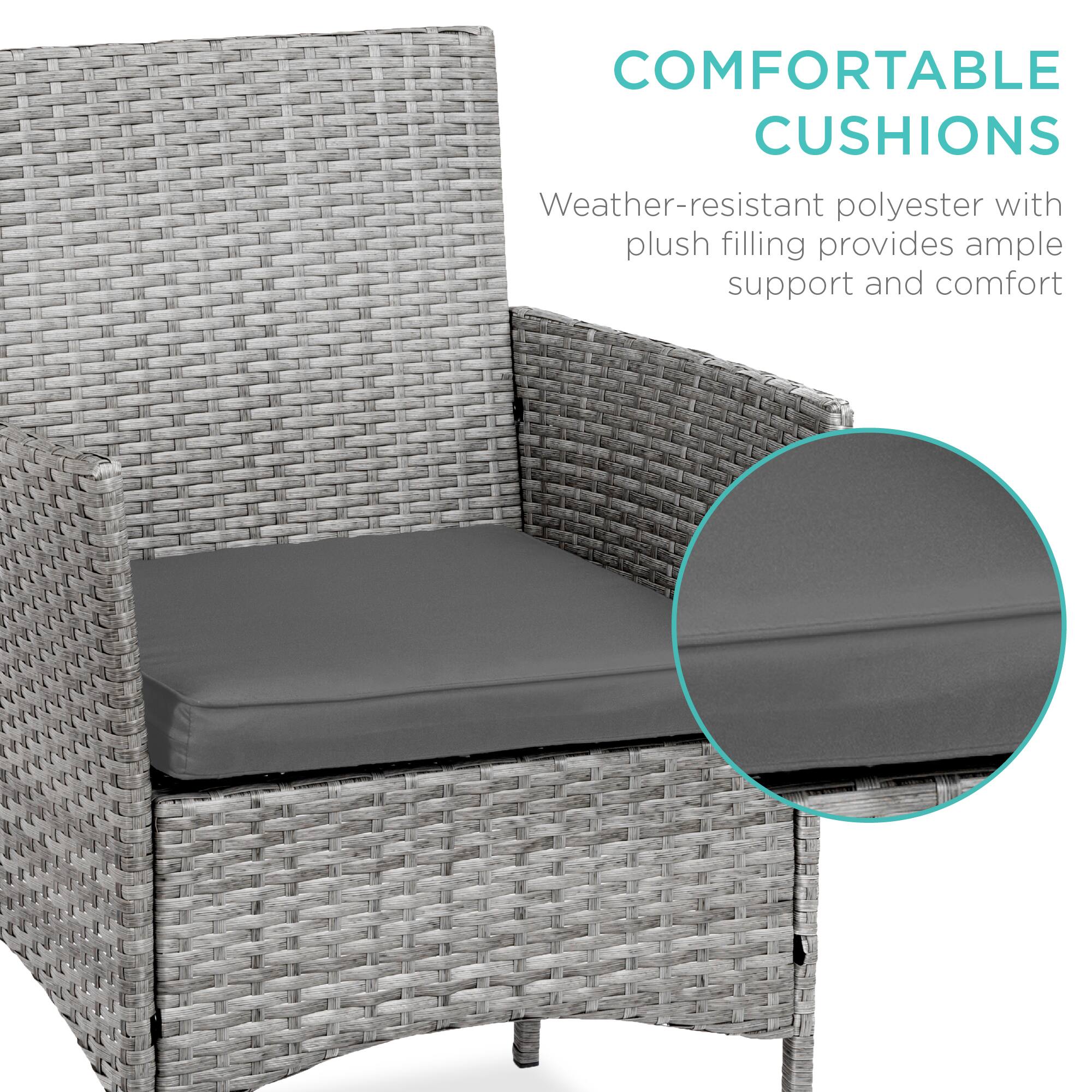COMFORTABLE CUSHIONS

Weather-resistant polyester with plush filling provides ample support and comfort