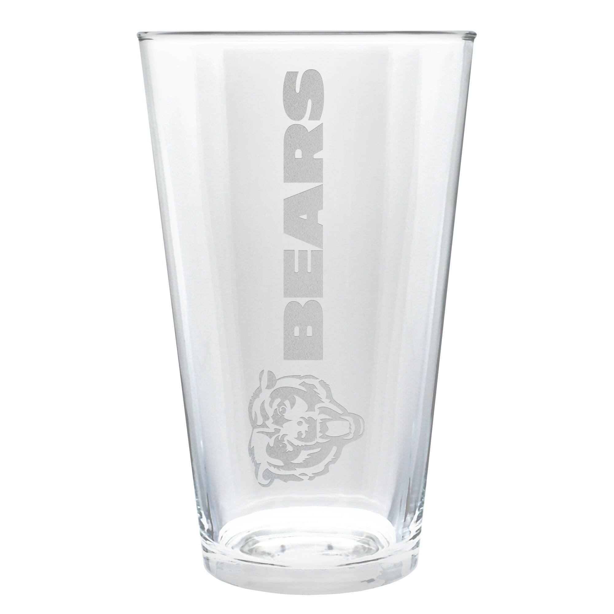 Front. Great American Products - Chicago Bears Etched 16oz. Vertical Rally Cry Pint Glass - Multicolor.