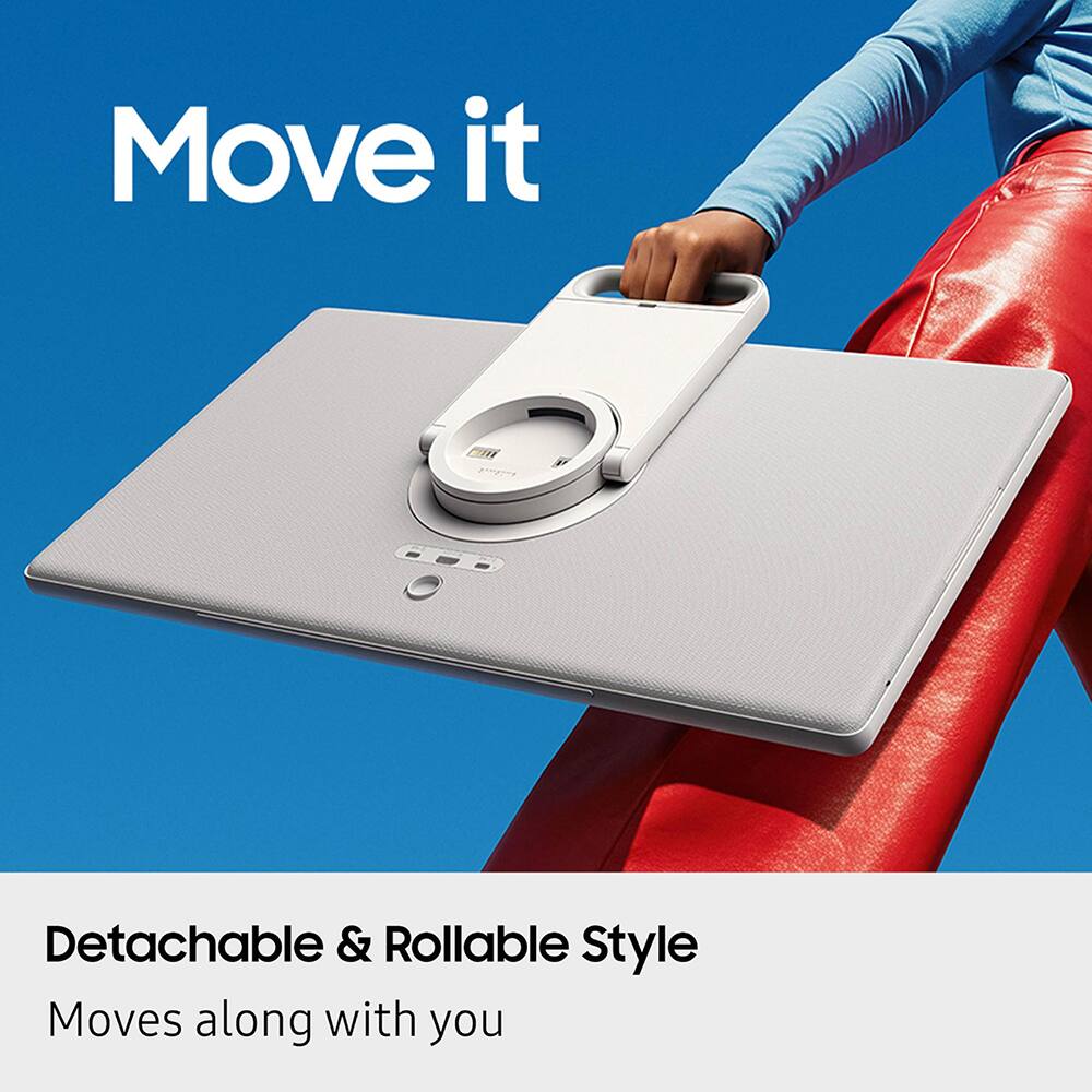 Move it

Detachable & Rollable Style
Moves along with you