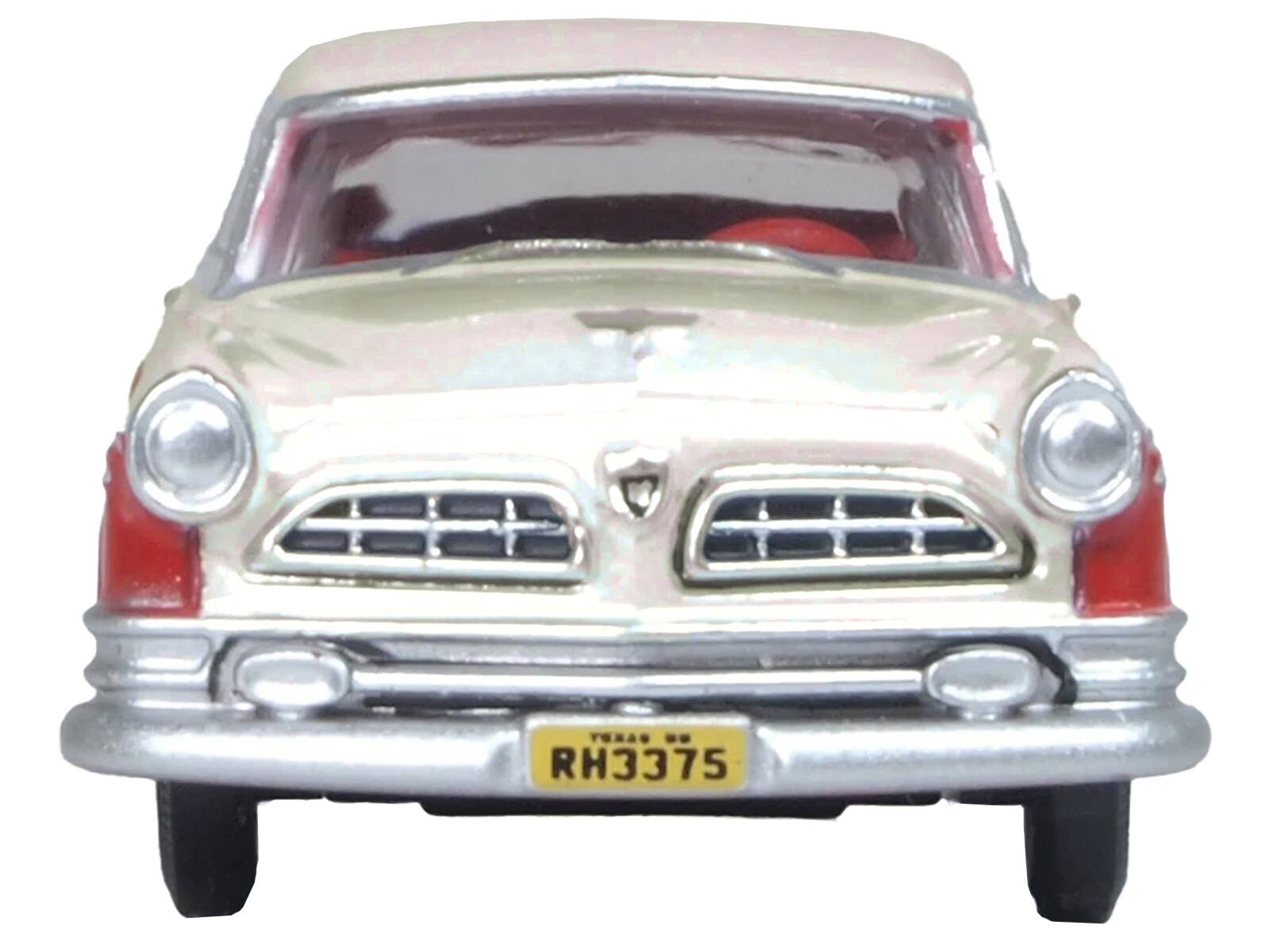 Angle. Oxford Diecast - 1955 Chrysler New Yorker Deluxe St. Regis Tango Red and Platinum Metallic 1/87 (HO) Scale - Tango Red And Platinum Metallic.