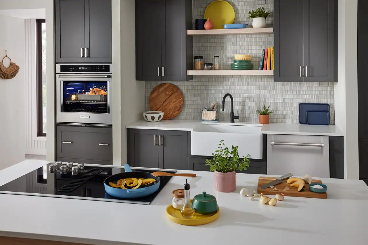 Alt View 15. KitchenAid - 27" Built-In Single Electric Wall Oven with Air Fry Mode - Stainless Steel.