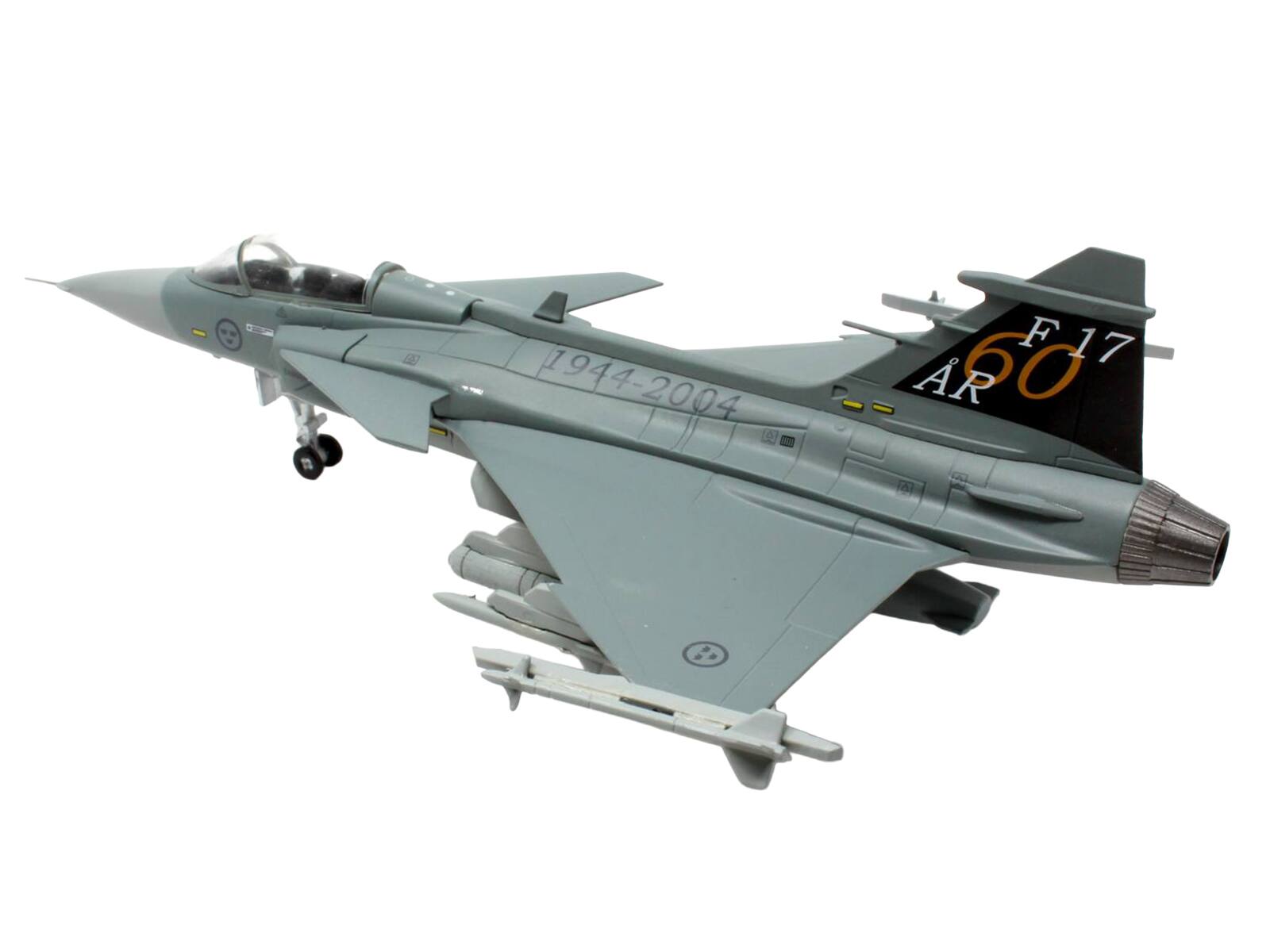 1944-2004 MAXXS  
60 F 17 AR