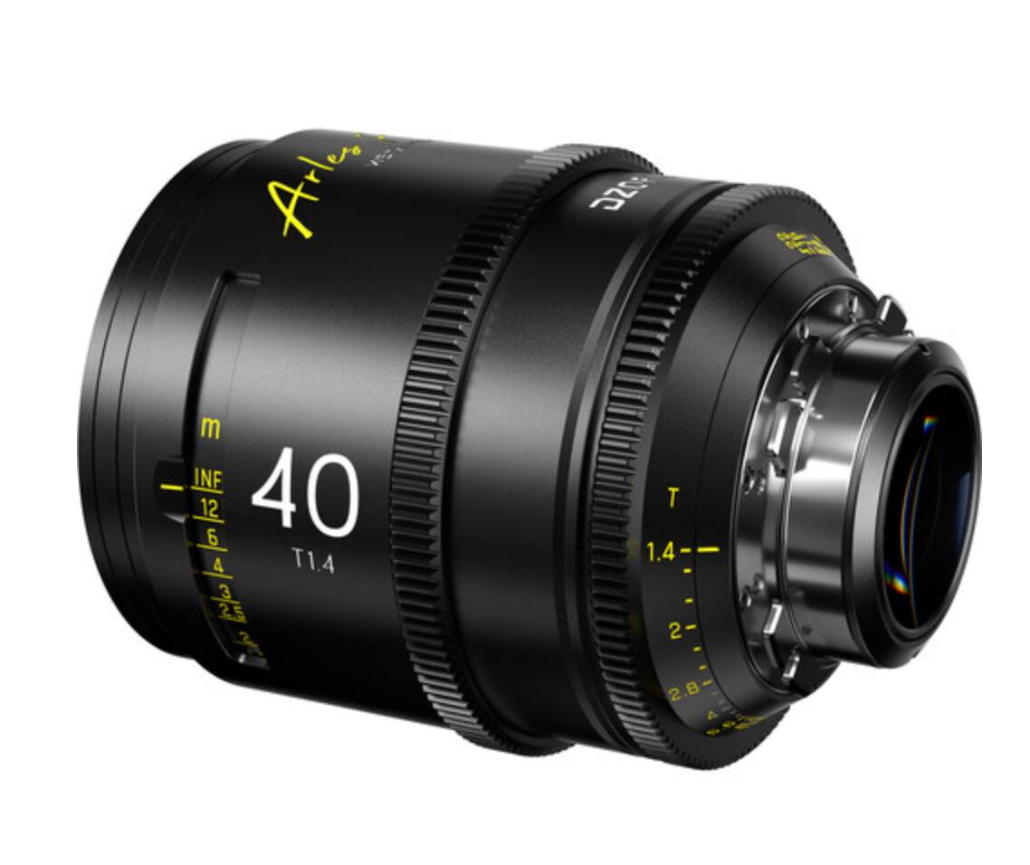 Sure, here is the corrected and grouped text from the image:

- Arles
- 40mm
- T1.4
- INF 12 6 4 3 2.8
- T1.4 2 2.8