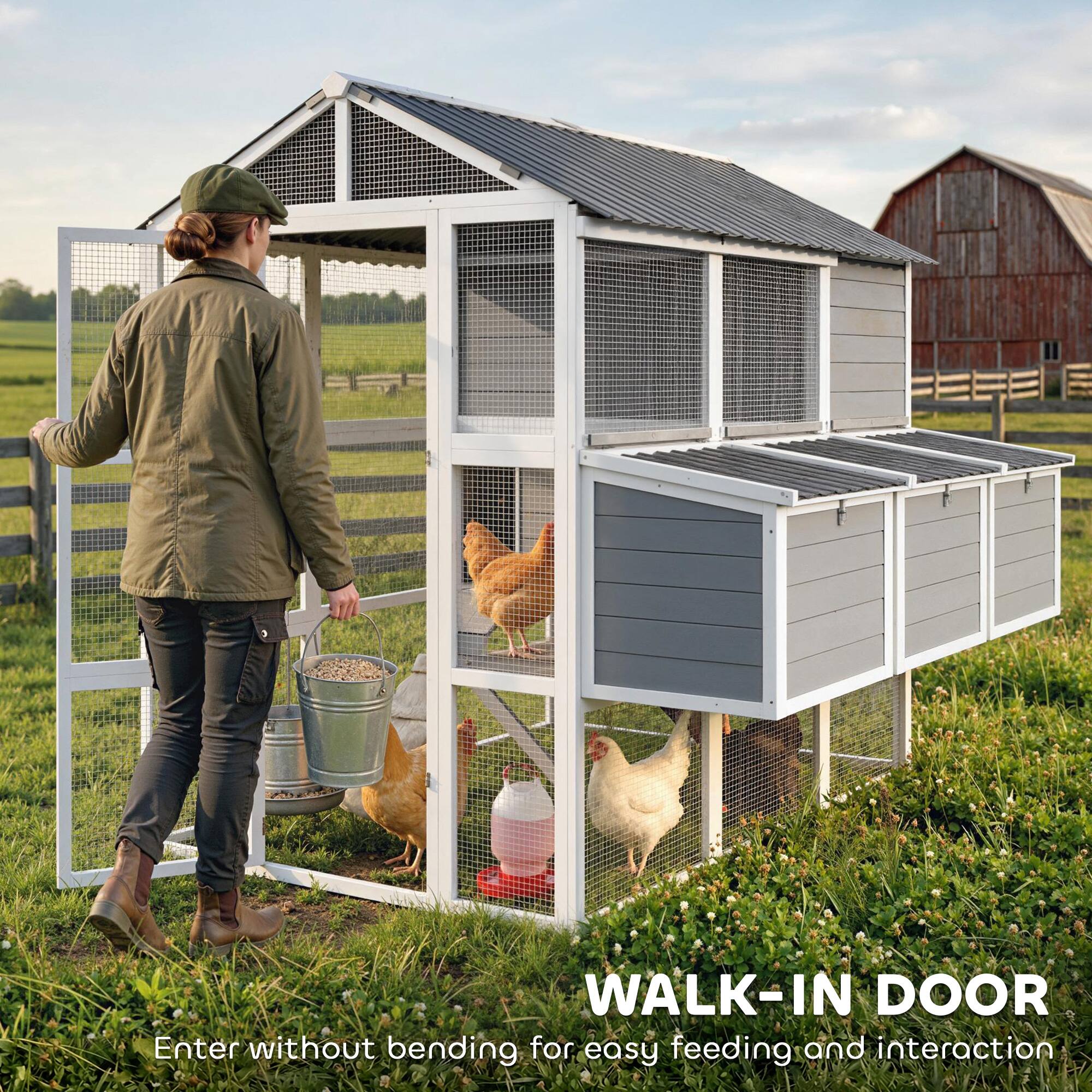 WALK-IN DOOR  
Enter without bending for easy feeding and interaction