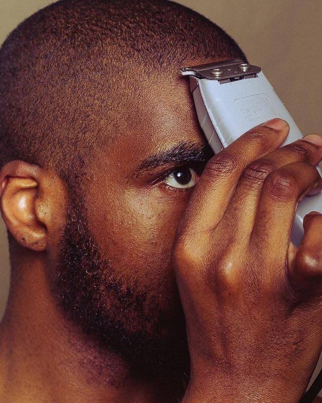 Left. Andis - Andis 04780 Professional T-Outliner Beard & Hair Trimmer for Men, Carbon Steel Blade, Bump-Free, Corded Grey.