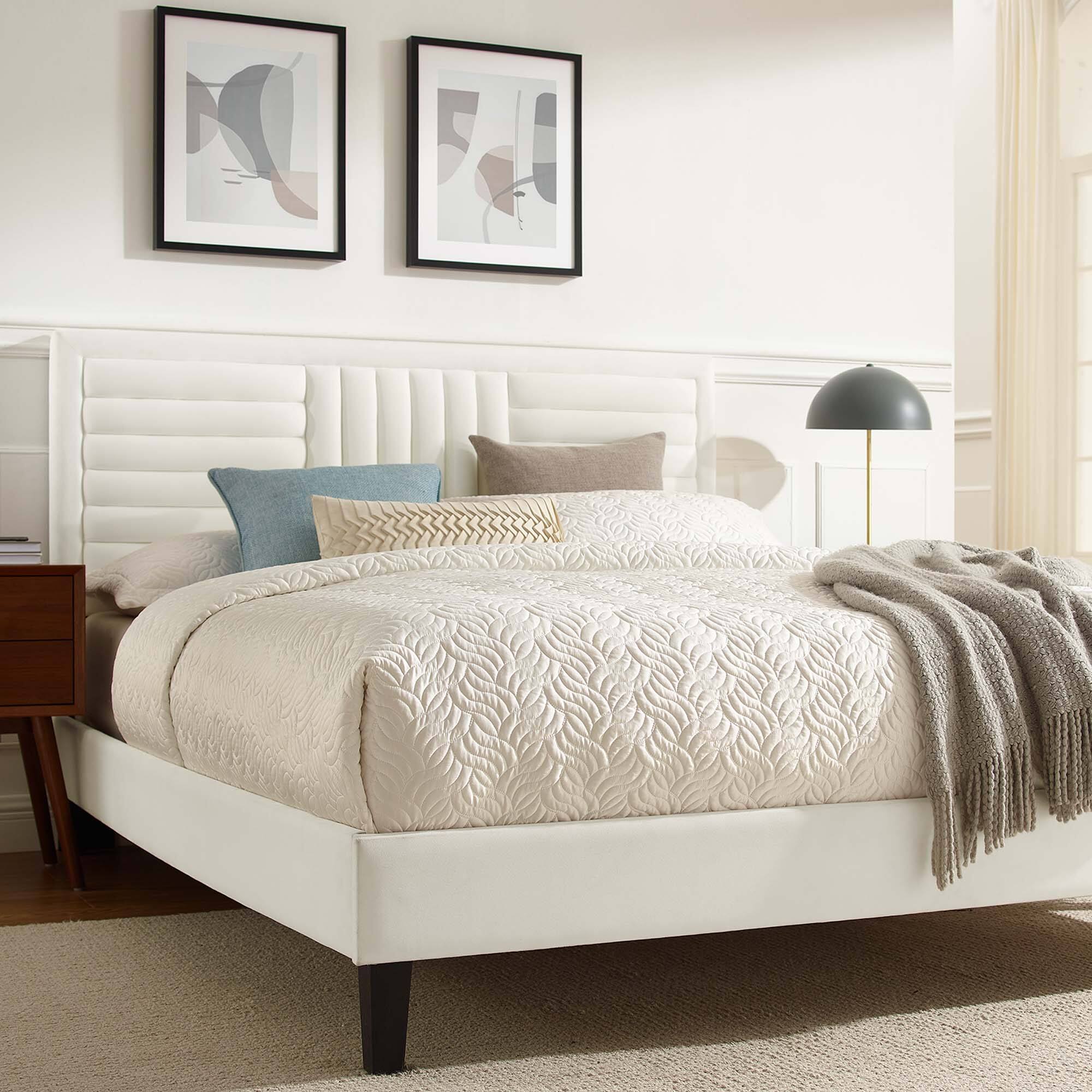 Alt View 5. Modway - Gwyneth Tufted Performance Velvet Full Platform Bed - White.