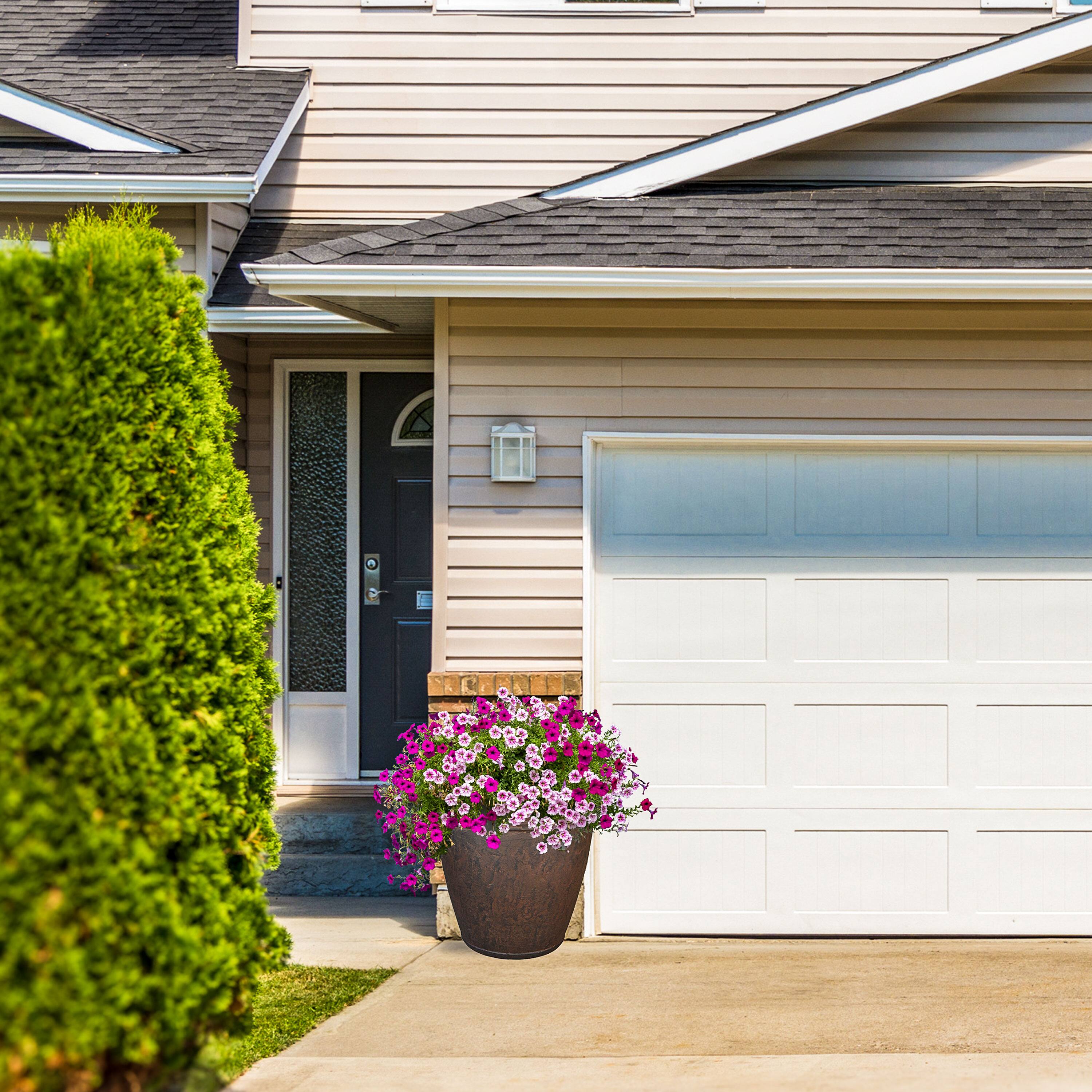 Alt View 10. Sunnydaze - 24 in Anjelica Dual-Wall Polyresin Planter - Set of 2 - Rust.