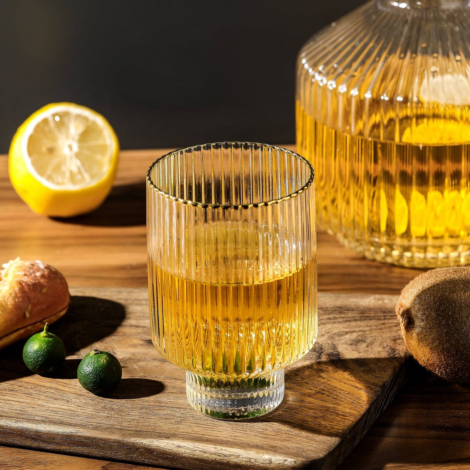 Back. BreeBe - Tiara Optic Swirl Bedside Carafe Gold Rim - Clear.