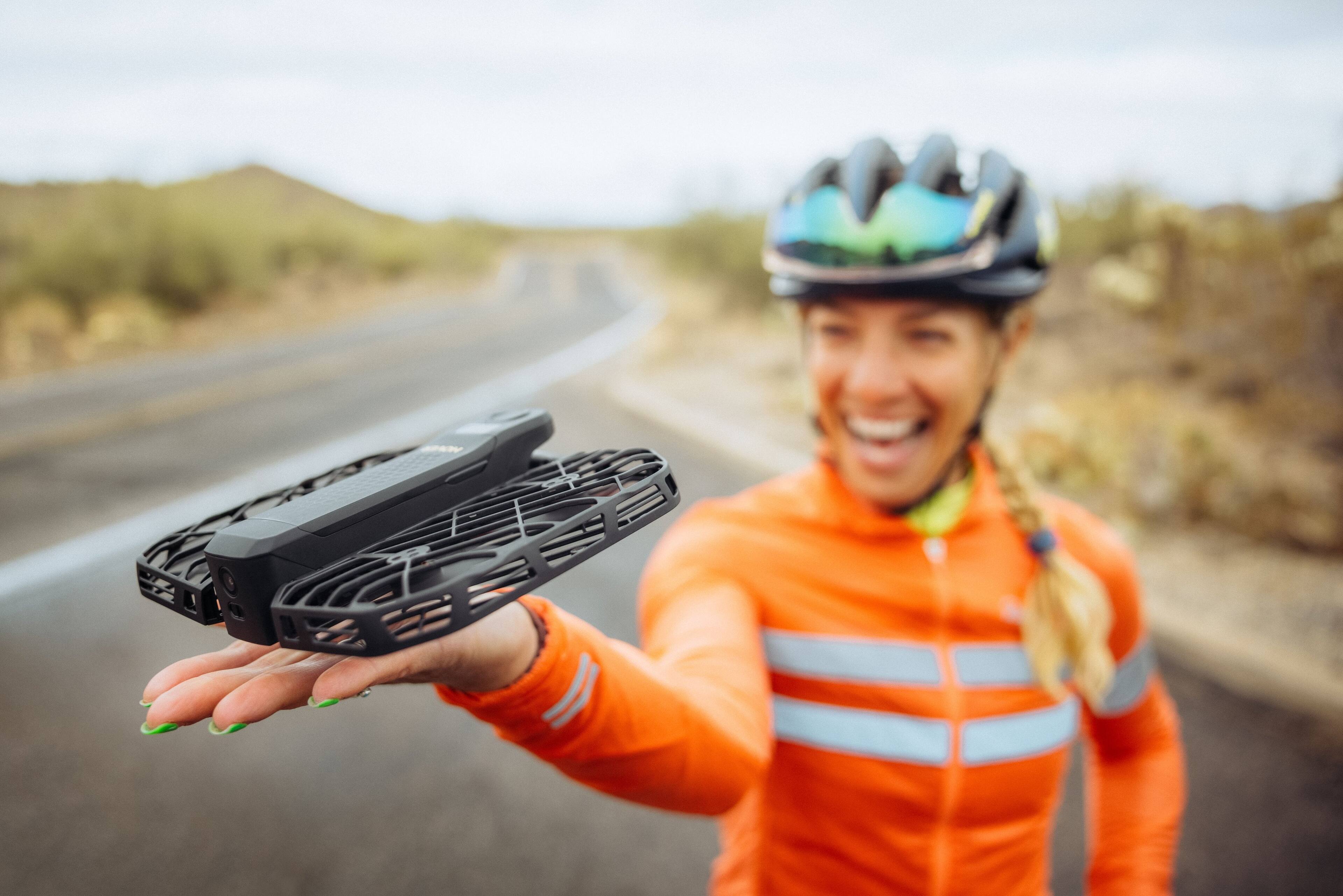 Alt View 2. HOVERAir - HOVERAir X1 PRO Standard - Black.