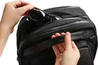 bodypack transit 2.0 laptop backpack black YC Youth Culture The main compartment is equipped with a coated zipper that provides additional protection for the contents Bellroy Transit Workpack Second Edition