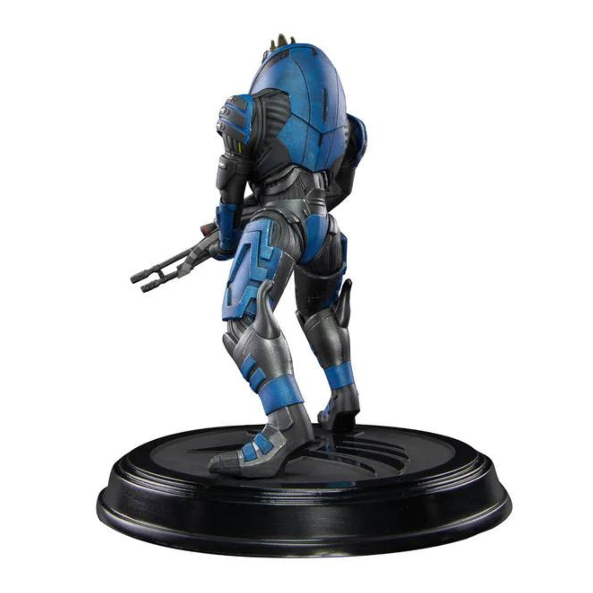 Alt View 2. Dark Horse Comics - Mass Effect Garrus Vakarian 9 Inch PVC Figure - Blue.