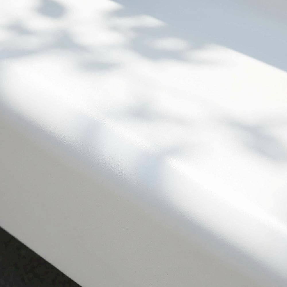 Left. Outdoor Escape - White outdoor sofa glider with anti-tip hardware and 3-seat capacity - White Gloss.
