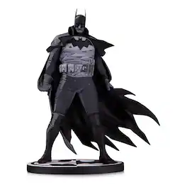 McFarlane Toys - DC Direct 1:10 Gotham by Gaslight Batman Statue By Mike Mignola - Black