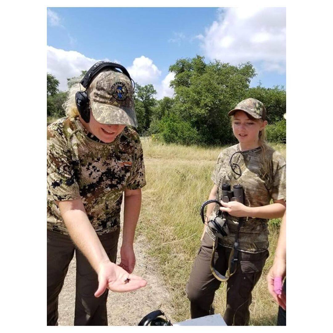 Back. Walker’s - Walker's Razor Slim Ultra Low Molon - Black.