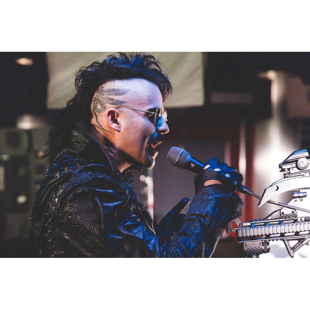 Alt View 6. sE Electronics - V7 Dynamic Supercardioid Handheld Vocal Microphone with DMC7 Capsule V7-U.