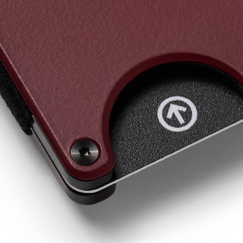 Angle. The Ridge Wallet - CASH STRAP - Black Cherry.