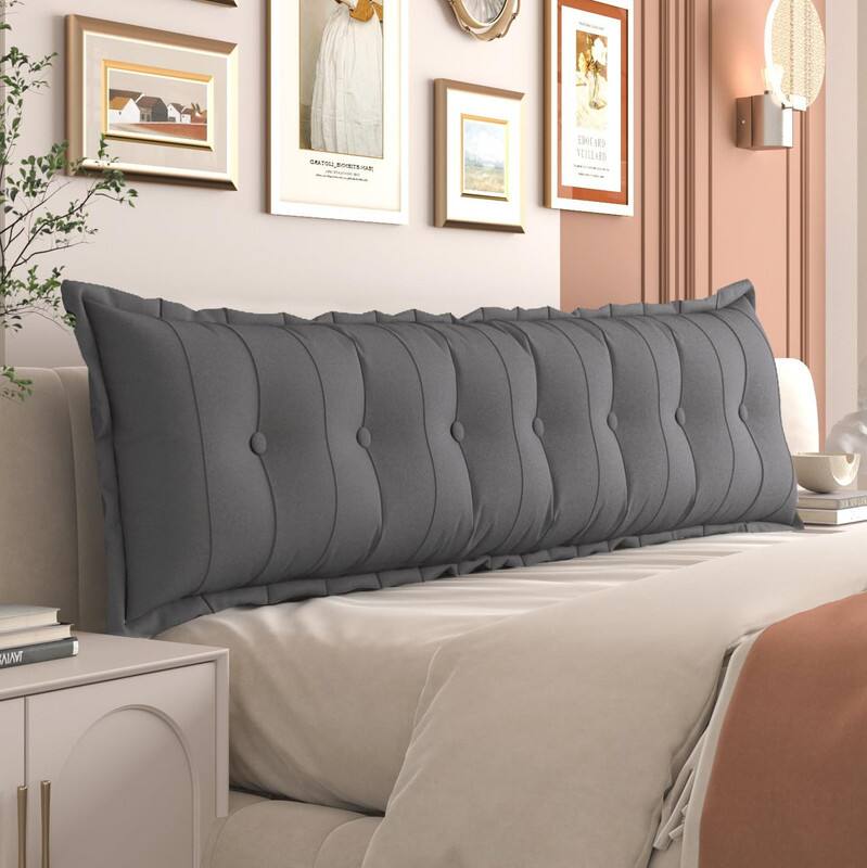 The text in the image is "GMATIME MEMRS VILLI THAIN." Correcting and grouping it, it should be "GMA TIME MEMRS VILLI THAIN."