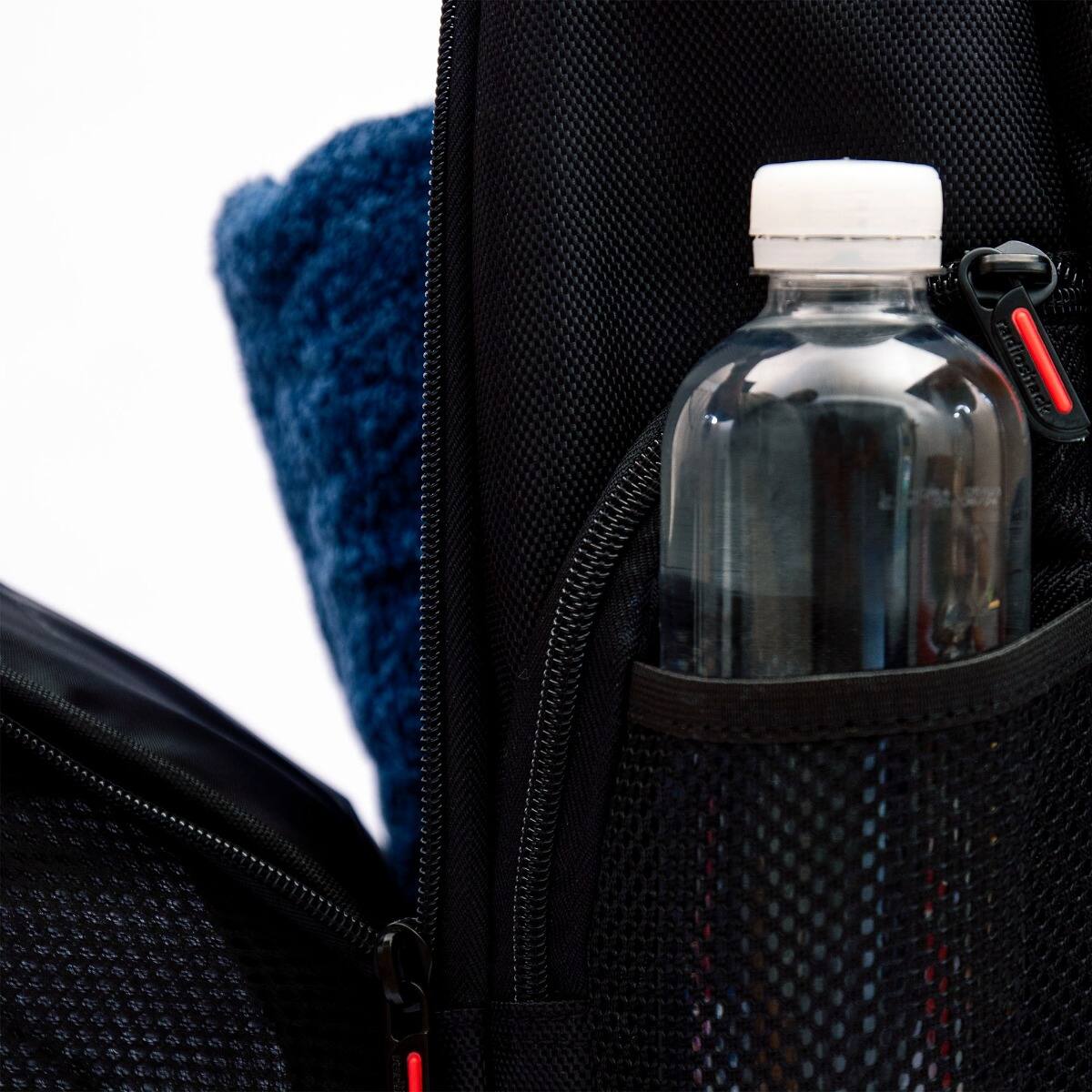 Alt View 5. RadioShack - RadioShack Multifunction2- 15.6" Laptop backpack 2606013 - Black.