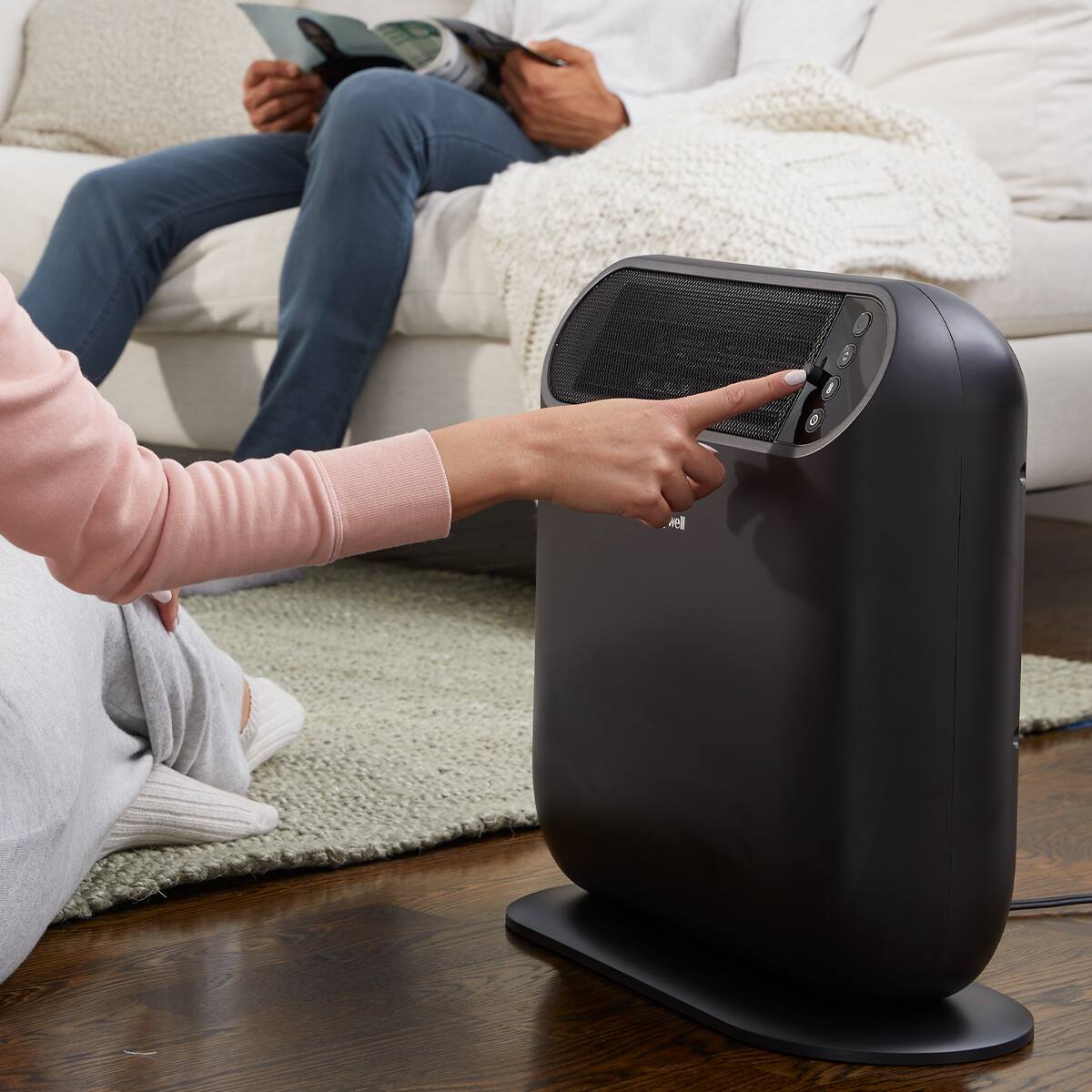 Alt View 16. Honeywell - Honeywell ThermaWave 6 Ceramic Heater - Black.