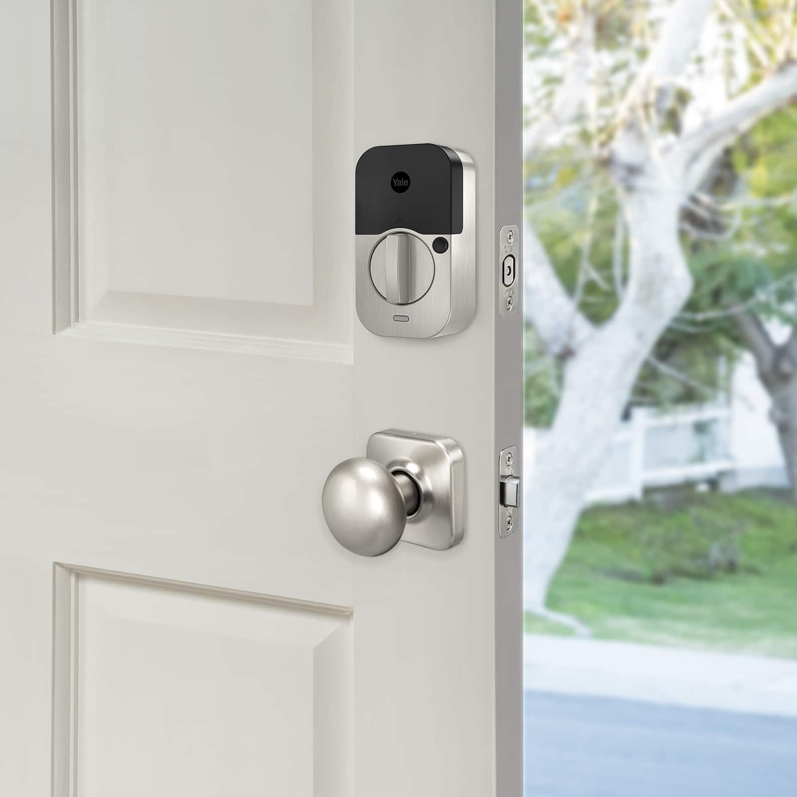 Alt View 18. Yale - Assure Lock 2 - Smart Lock Keyless Wi-Fi Deadbolt with APPLE HOME KEYS | Touchscreen Keypad Access - Satin Nickel.