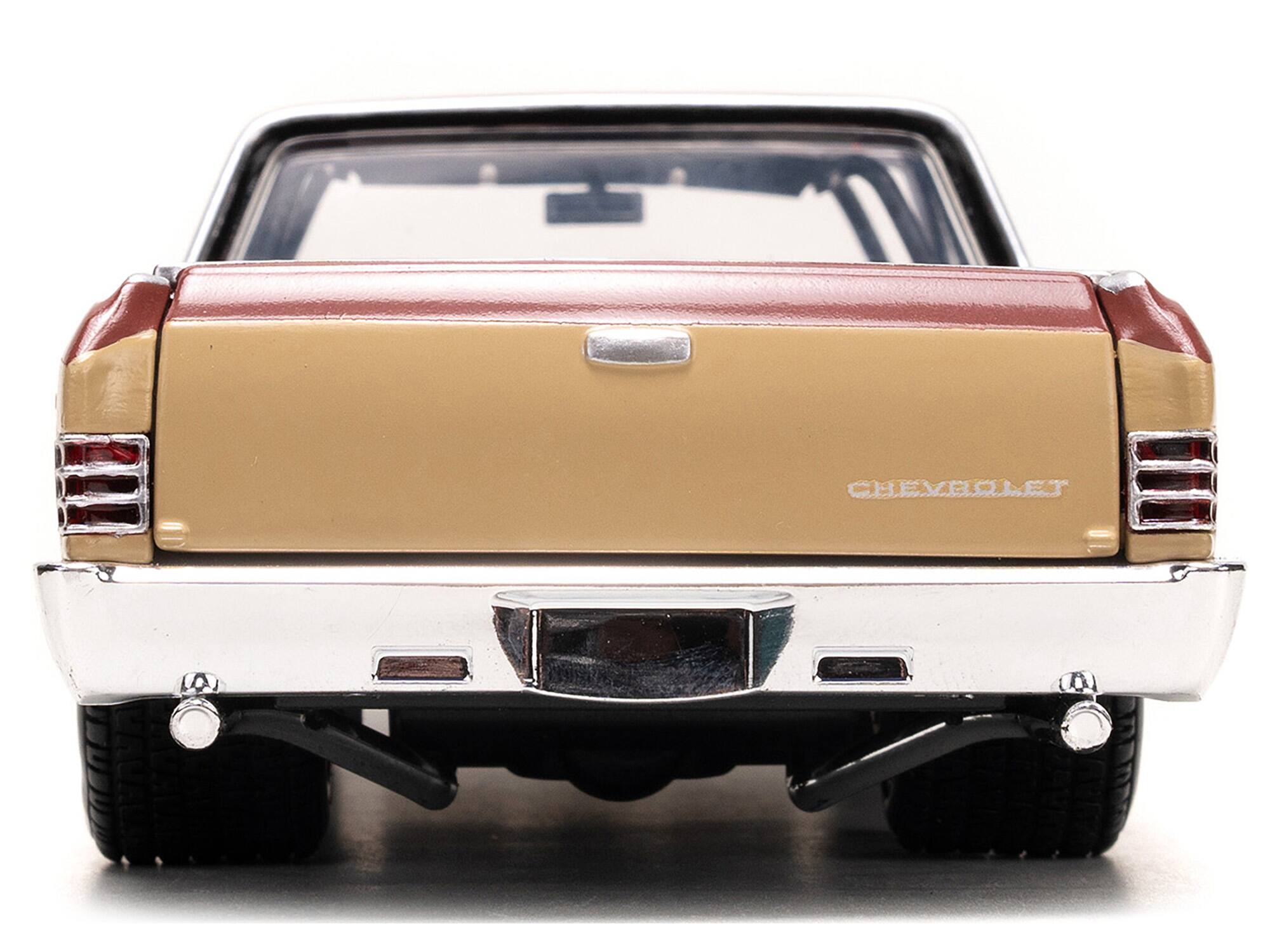 Alt View 6. Jada - 1967 Chevrolet El Camino Brown & Beige w/Graphics & Figure "Looney Tunes" "Hollywood Rides" 1/24 Model Car by Jada.