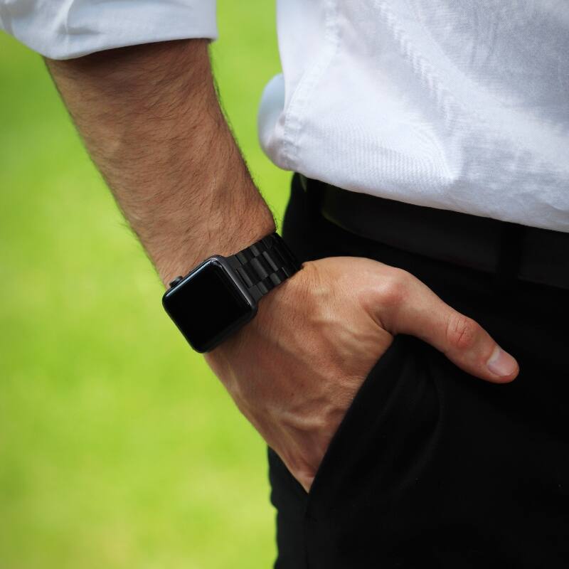 Left. StrapsCo - Flat-Link Everyday Bracelet Stainless Steel Watch Band Strap For Apple Watch - 44mm/45mm/46mm/49mm - Red.